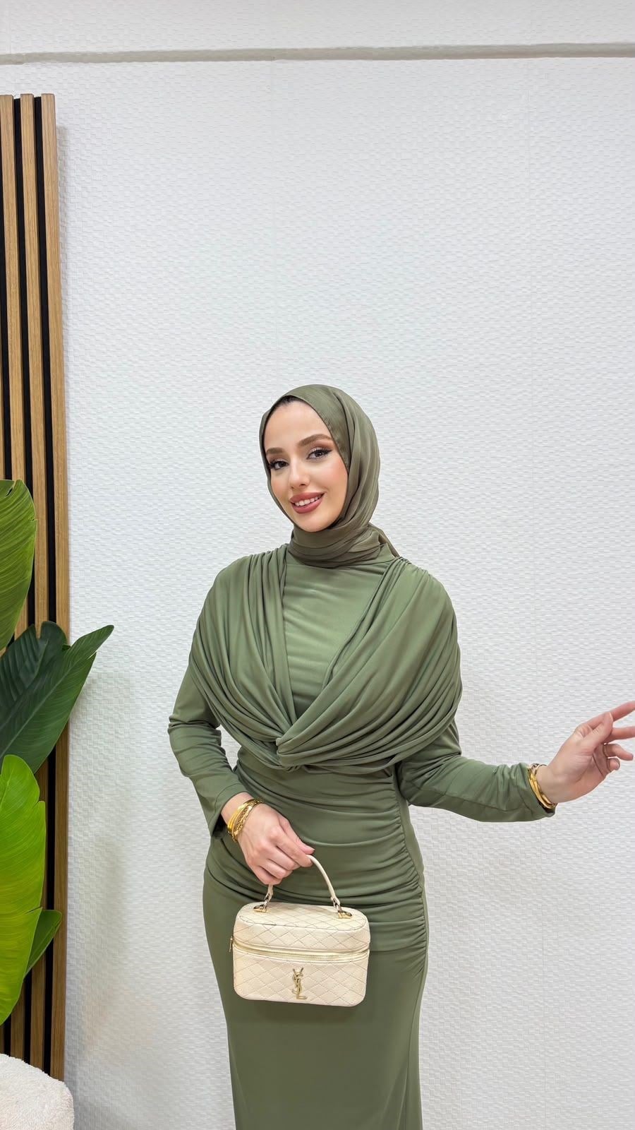 Leyla Elbise Haki