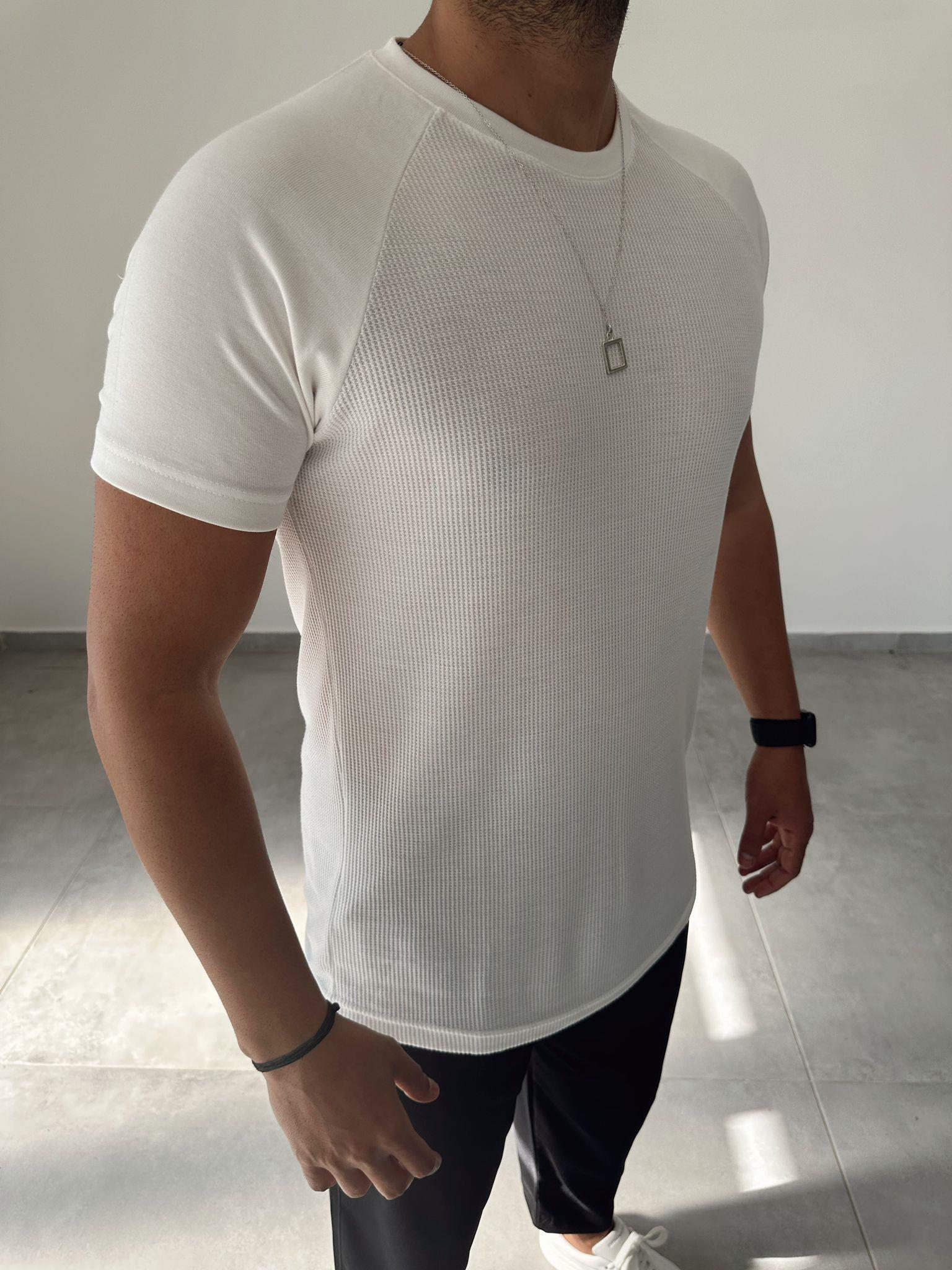 Beyaz Renk Reglan Kol Waffle Kumaş T-Shirt