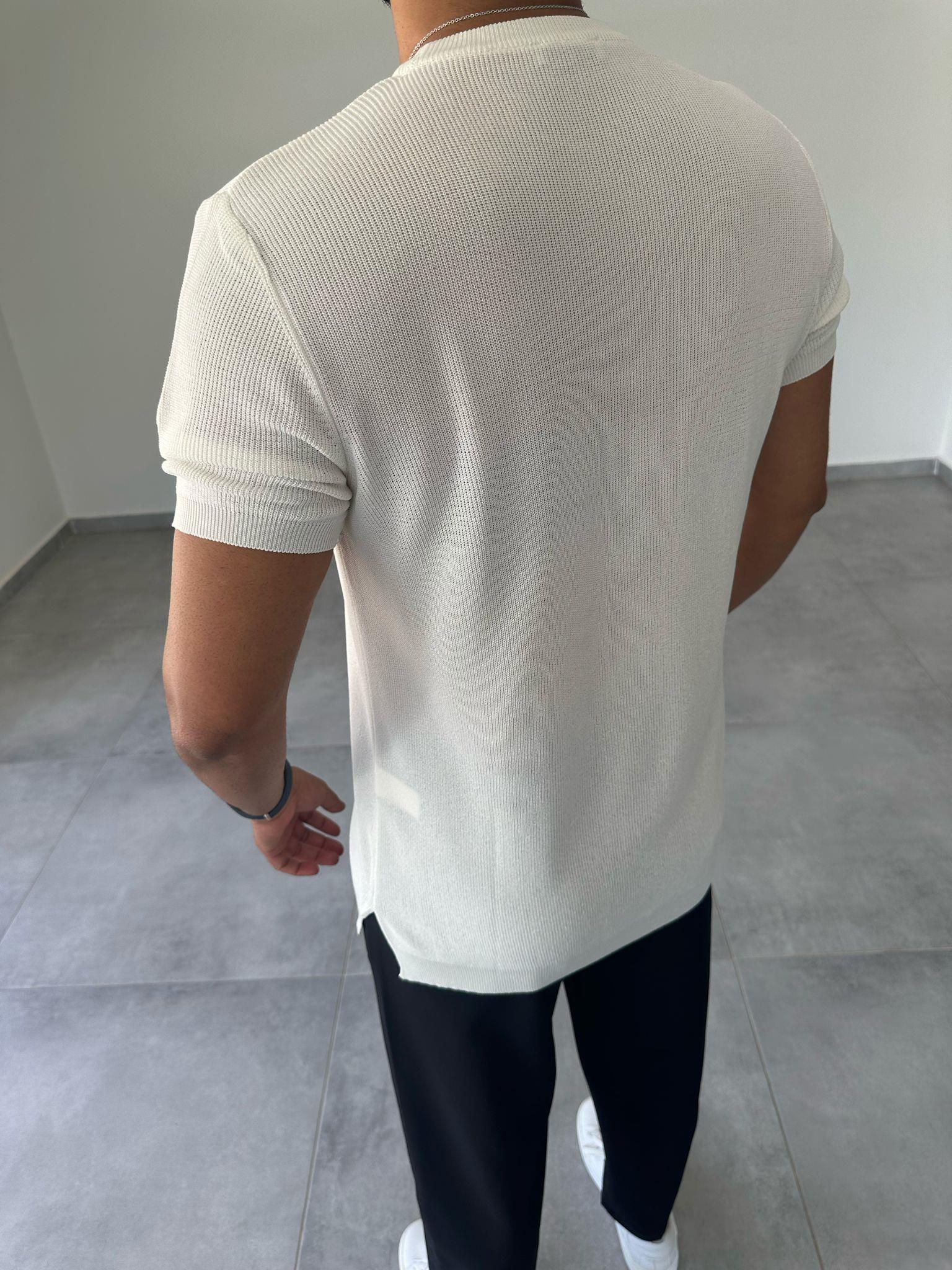 Ekru Rengi Bisiklet Yaka Örme T-Shirt