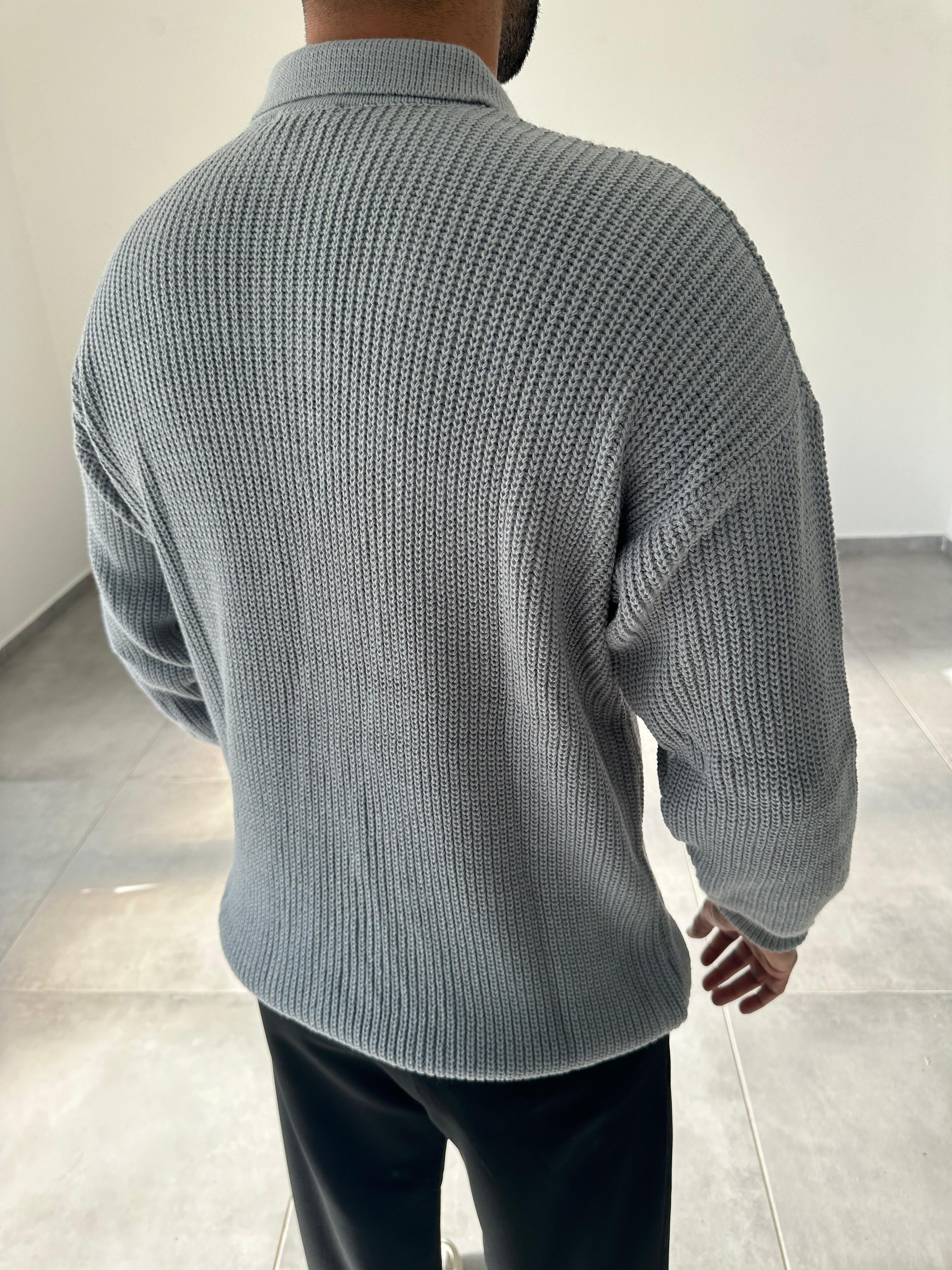 Gri Renk Düğmeli Polo Yaka Oversize Örme Kazak
