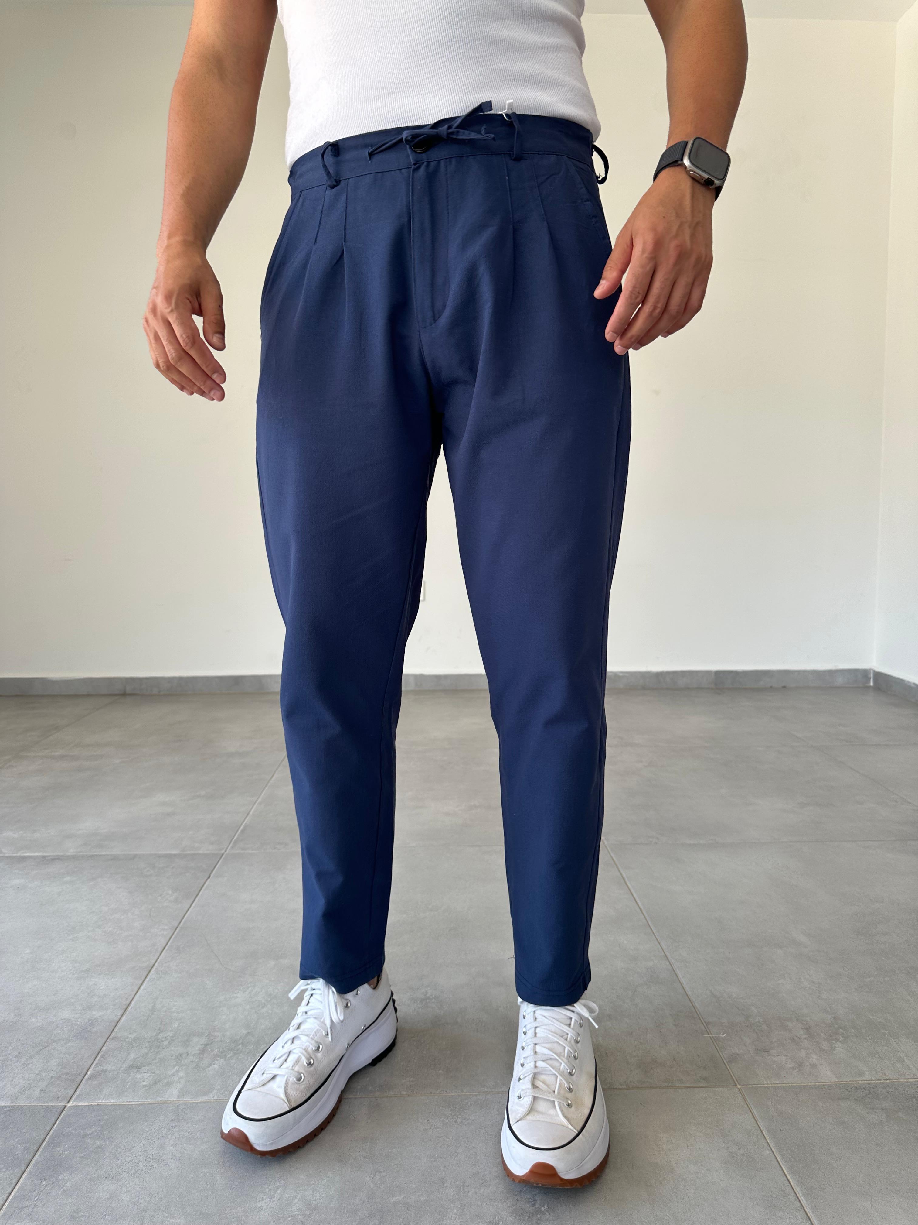 Lacivert Renk Ön Kısmı Pile Detaylı Boyfriend Kesim Keten Pantolon