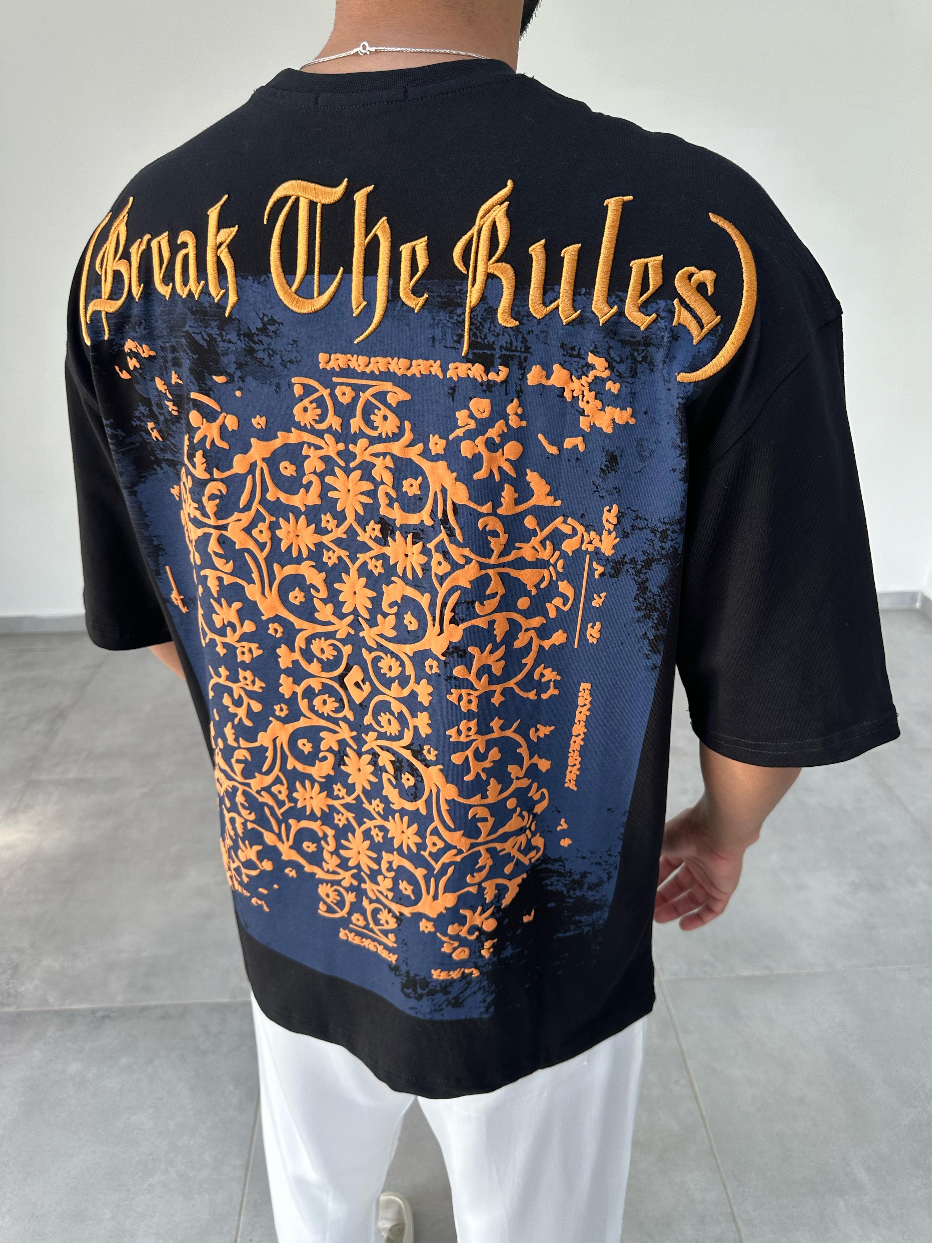 Siyah Renk Break The Rules Nakış Ve Pantch Detaylı Oversize T-Shirt