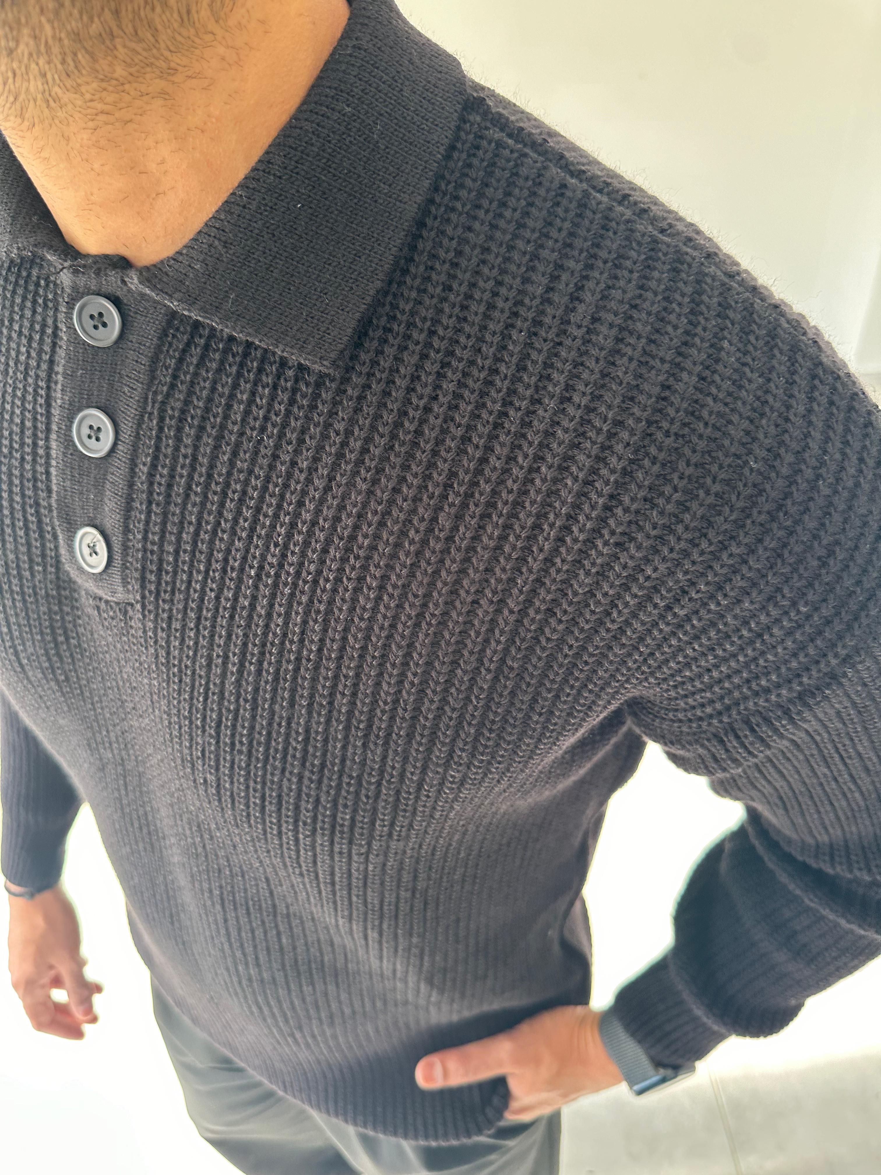 Siyah Renk Düğmeli Polo Yaka Oversize Örme Kazak
