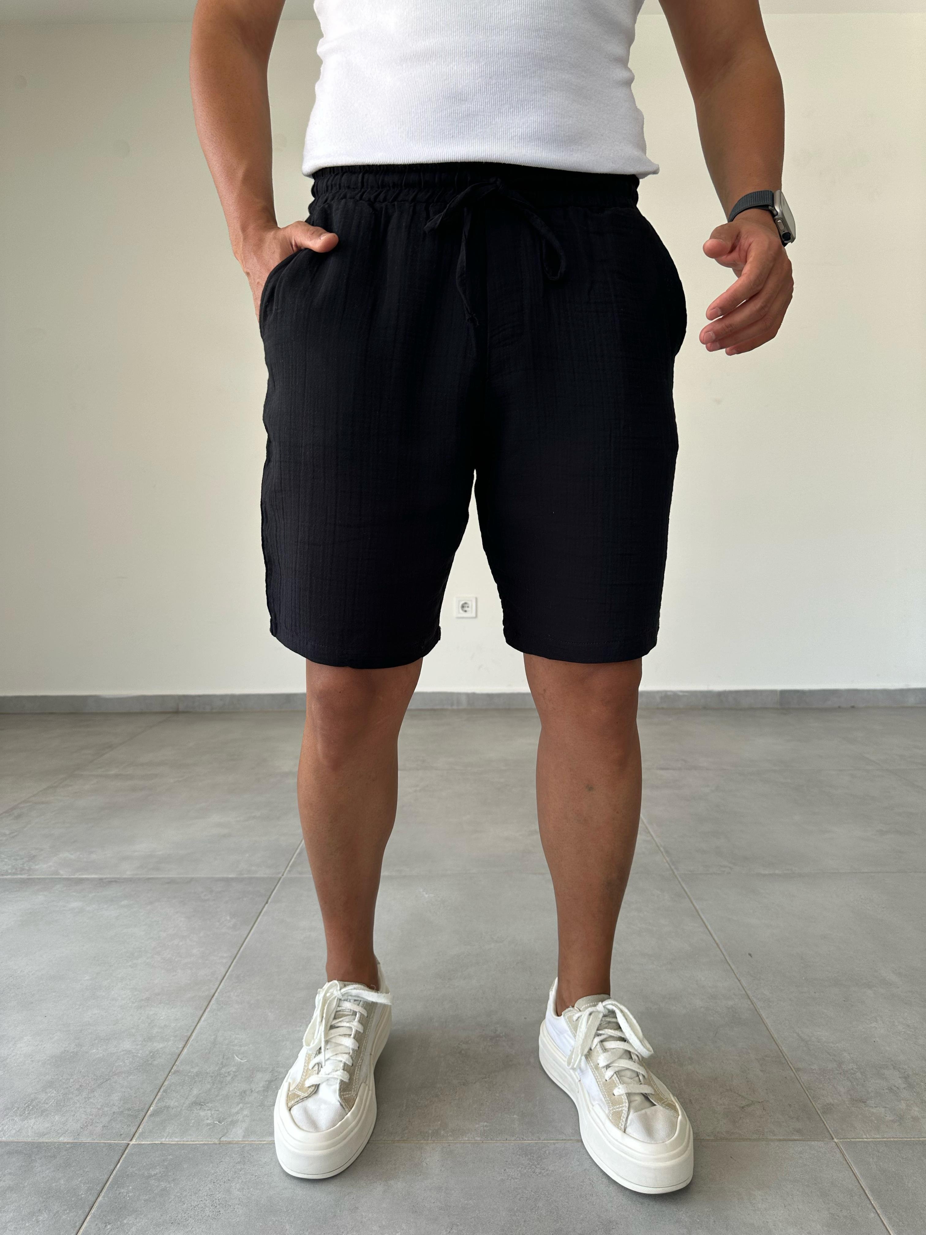 Siyah Renk Müslin Kumaş Relax Fit Basic Şort