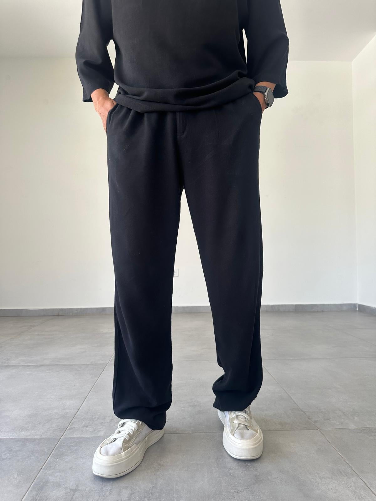 Siyah Renk Ön Kısmı Pileli Ham Keten Baggy Kesim Pantolon