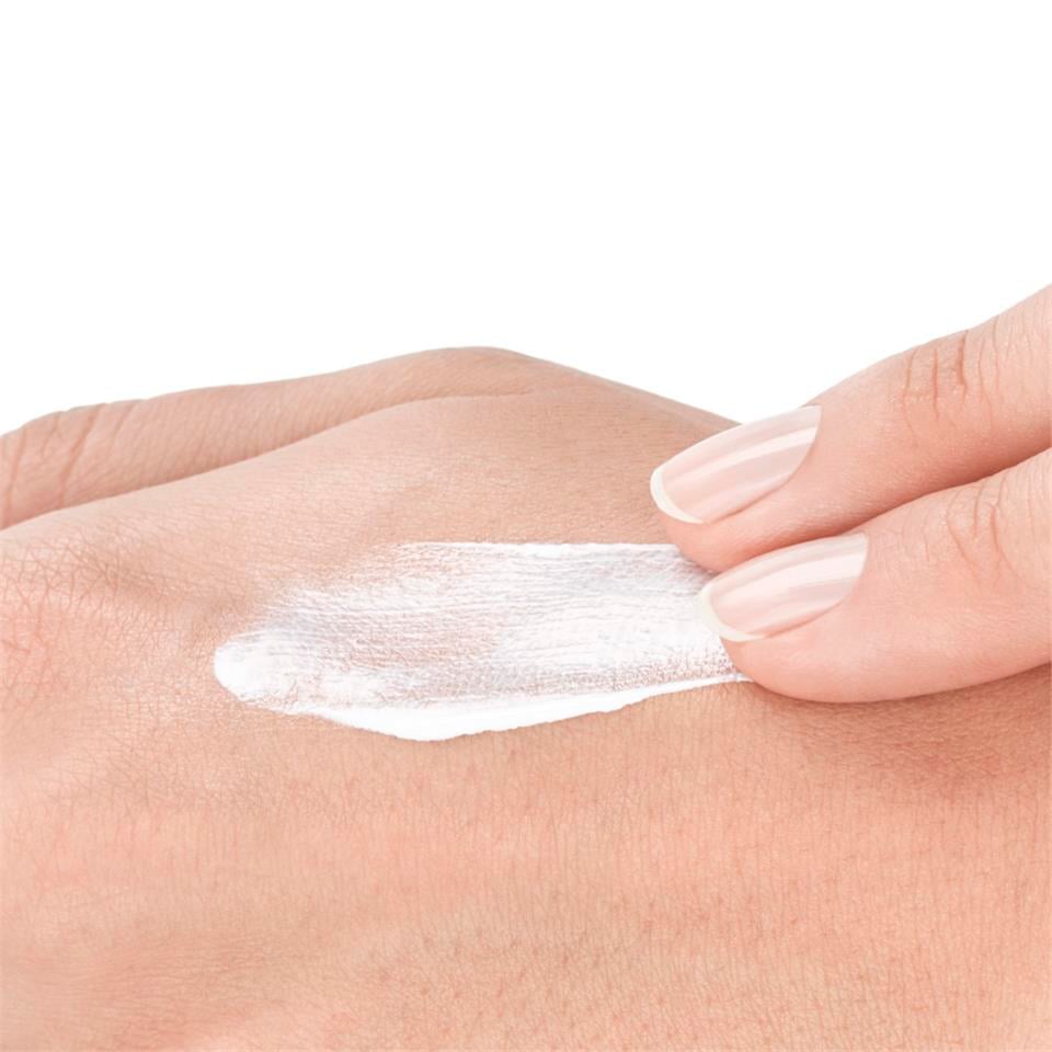 Vichy Capital Soleil SPF50+ Çok Yüksek Koruma Yüz ve Vücut Sütü 300 ml