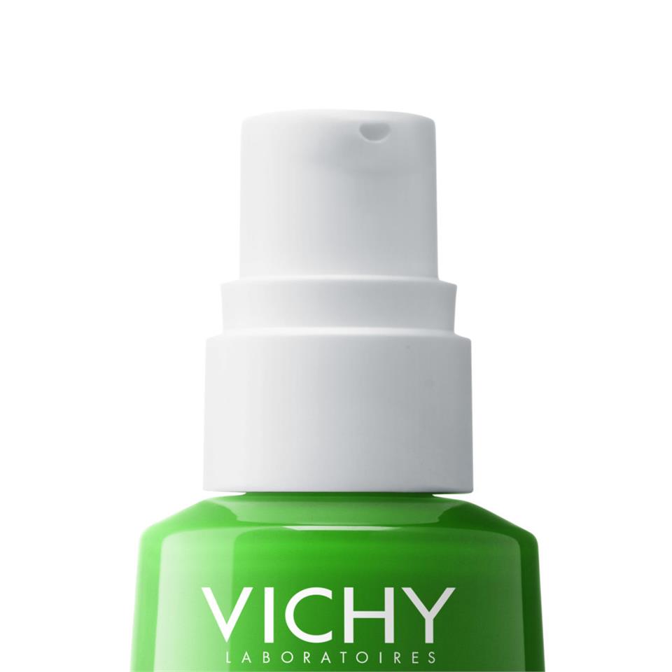 Vichy Normaderm Phytosolution Yağlı ve Akneye Eğilimli Cilt için Günlük Bakım Kremi 50 ml