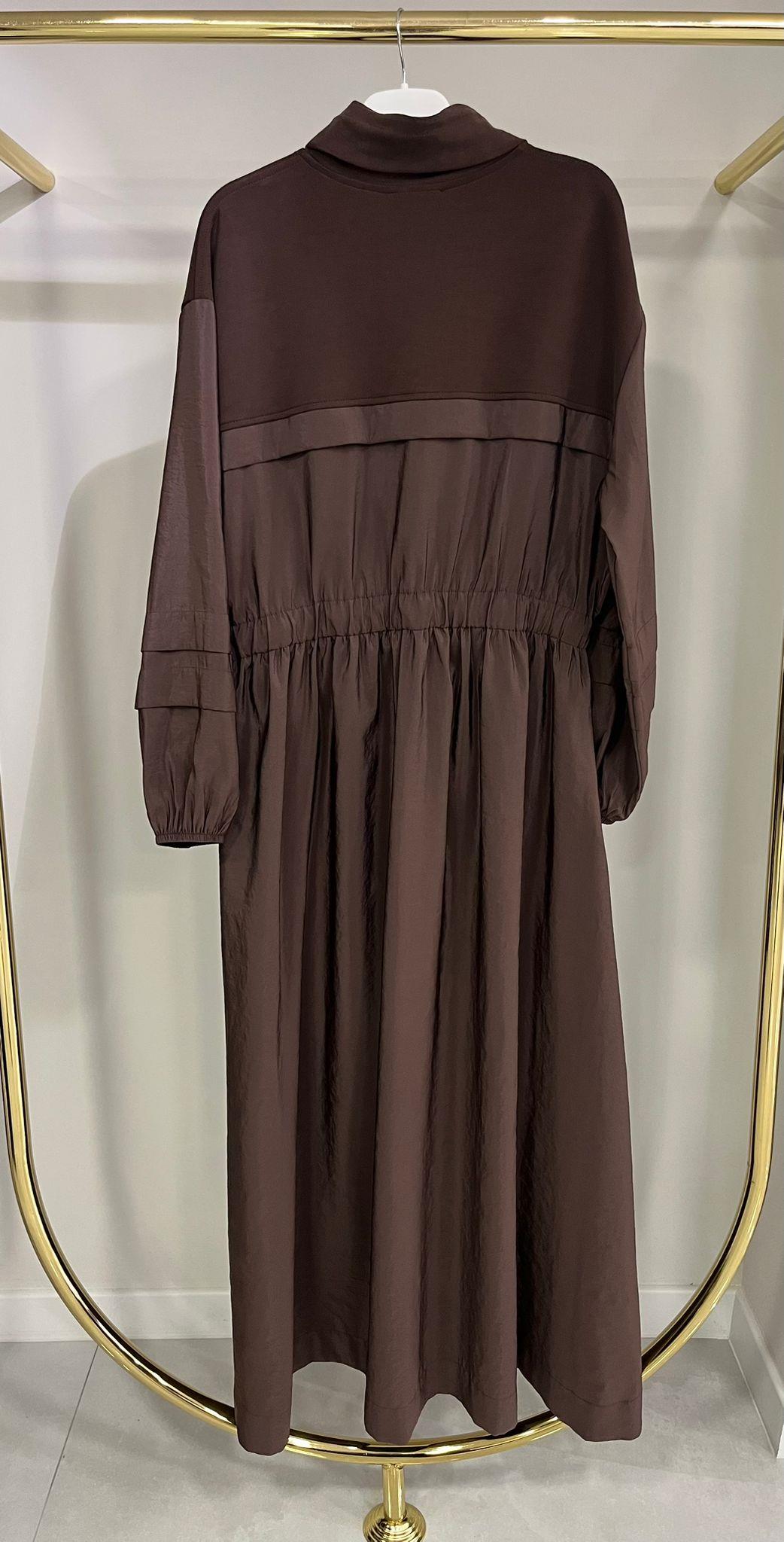 Clande Beli Büzgülü Kahve Elbise