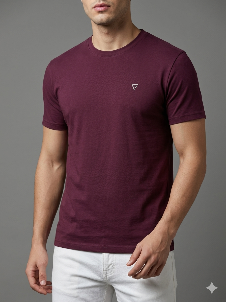 homiro.com.tr'de erkekler için şık ve zarif bir seçenek olan Basic Slim Fit Bisiklet Yaka T-Shirt - Bordo modelini keşfedin. Kaliteli kumaşı ve şık tasarımıyla tarzınıza tarz katın!
