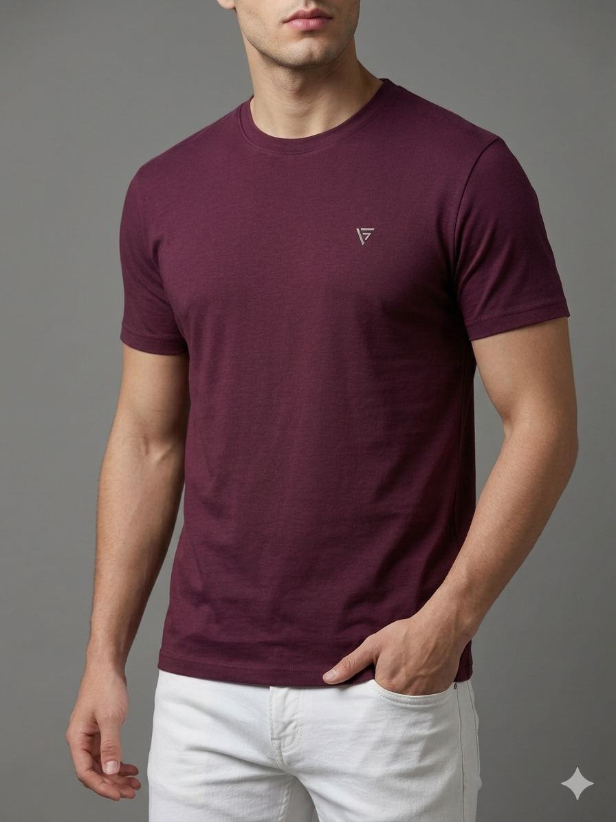 homiro.com.tr'de erkekler için şık ve zarif bir seçenek olan Basic Slim Fit Bisiklet Yaka T-Shirt - Bordo modelini keşfedin. Kaliteli kumaşı ve şık tasarımıyla tarzınıza tarz katın!