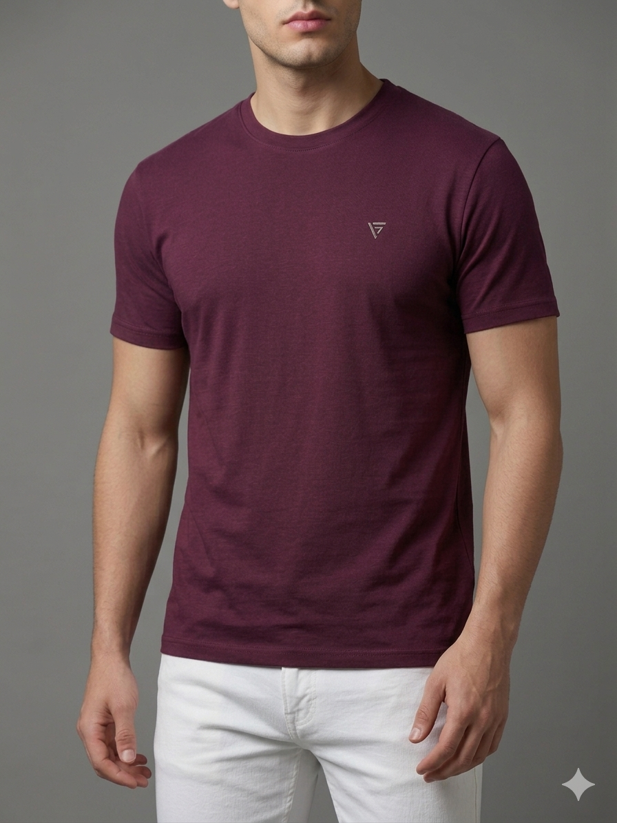 homiro.com.tr'de erkekler için şık ve zarif bir seçenek olan Basic Slim Fit Bisiklet Yaka T-Shirt - Bordo modelini keşfedin. Kaliteli kumaşı ve şık tasarımıyla tarzınıza tarz katın!