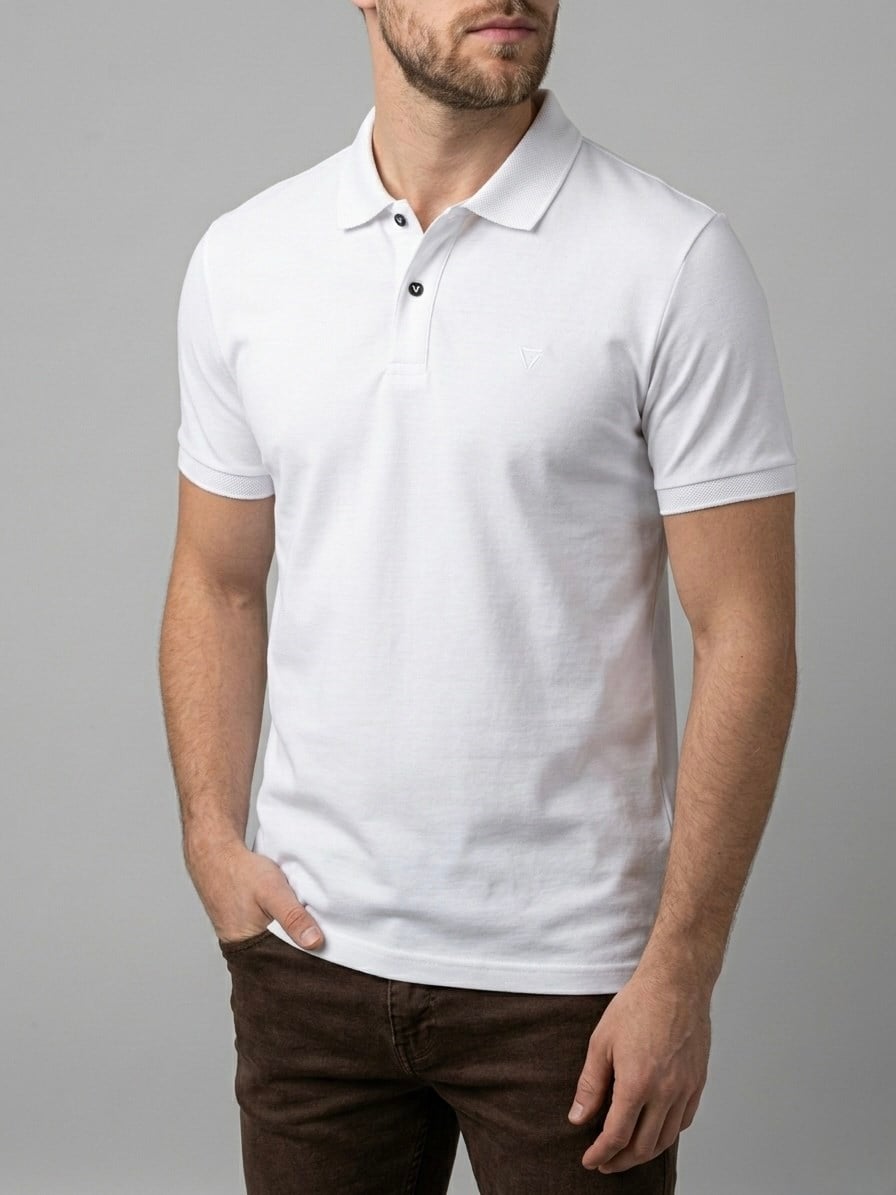 Homiro.com.tr'de erkekler için beyaz, basic kısa kollu polo yaka günlük t-shirt modelini incele! Şıklığı ve rahatlığı bir arada sunan bu ürünü hemen keşfet.