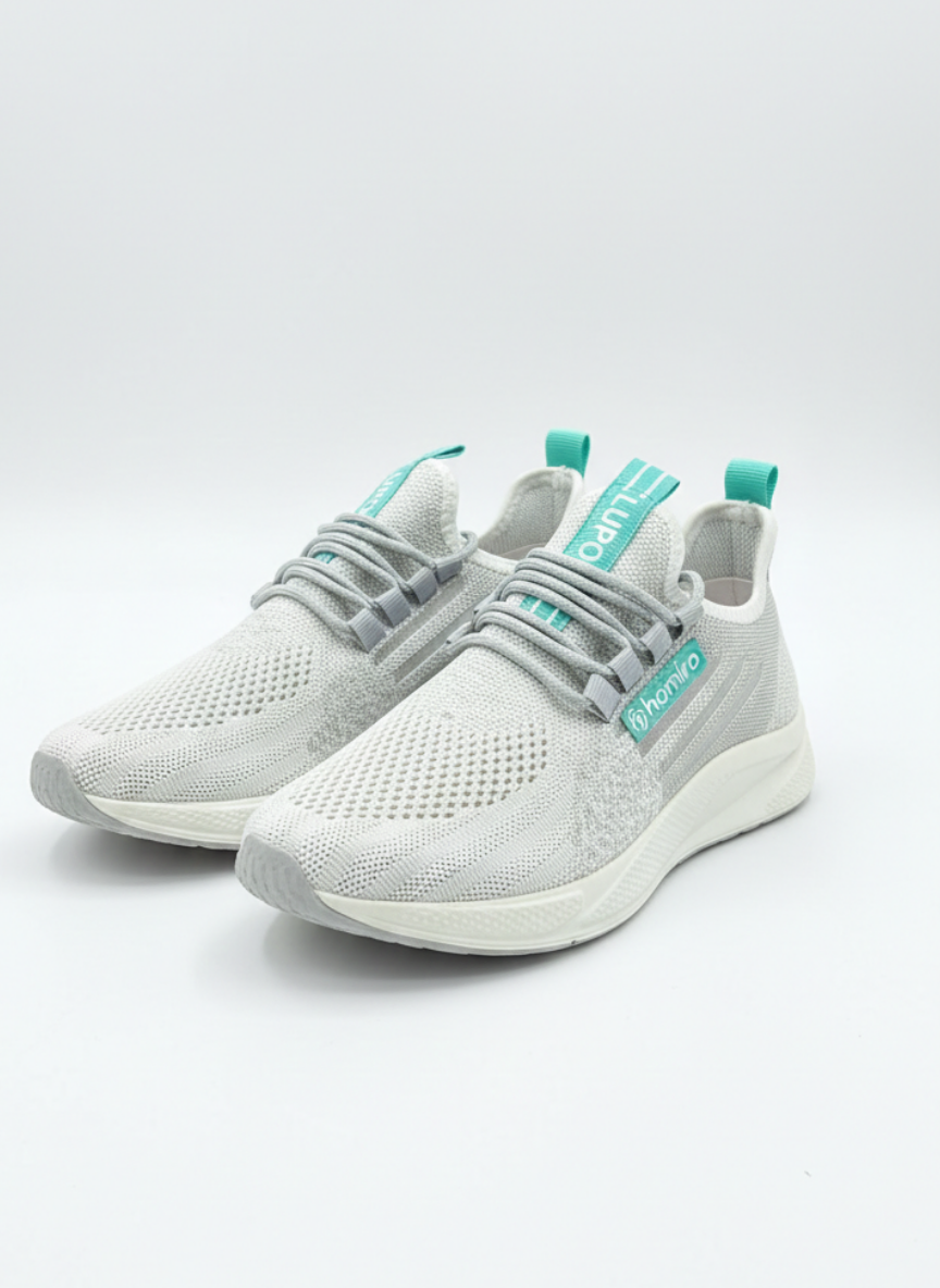 Homiro.com.tr'de şık ve rahat bağcıklı triko unisex spor ayakkabıları bulabilirsin. Buz beyazı ve su yeşili renk seçenekleriyle tarzını tamamla.