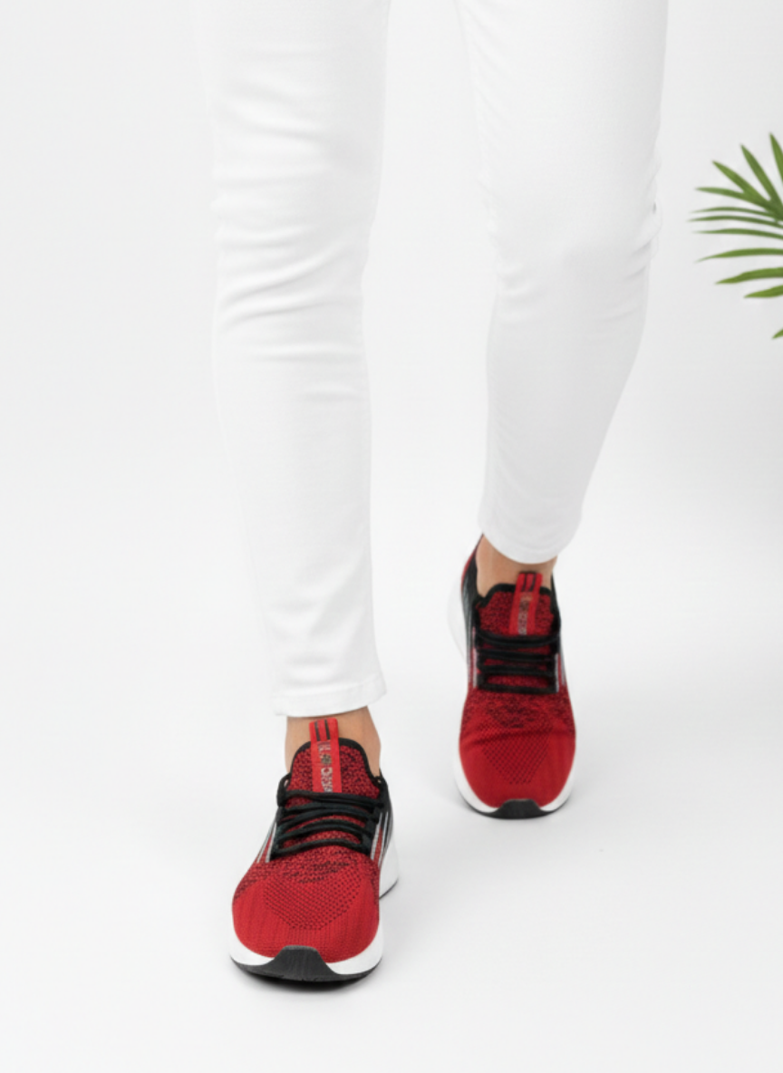 Homiro.com.tr'de, şık ve rahat Bağcıklı Triko Unisex Spor Ayakkabıları inceleyin. Kırmızı siyah renk seçeneğiyle tarzınıza uygun ürünü hemen keşfedin!