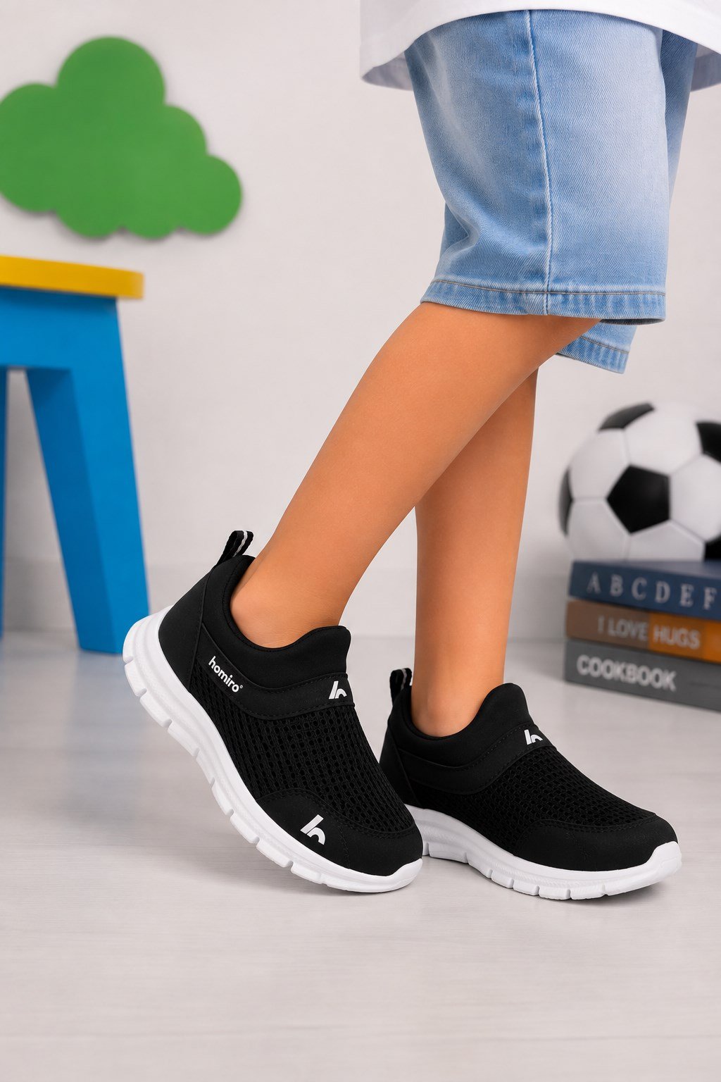 Bağcıksız Çocuk Triko Spor Ayakkabı-Siyah Beyaz