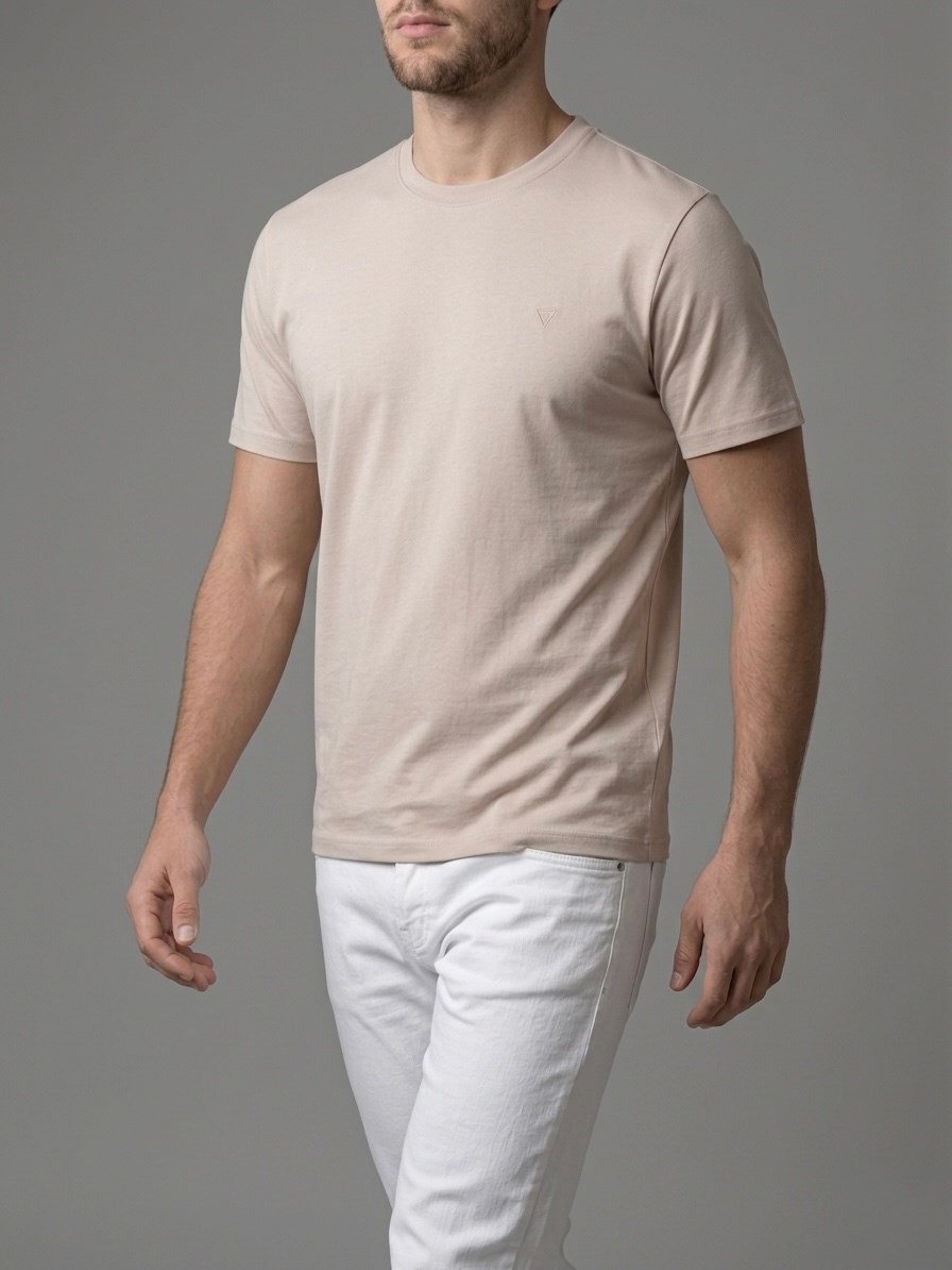 Homiro.com.tr'de erkekler için basic slim fit bisiklet yaka t-shirt - bej renk seçeneğiyle! Şıklığı ve rahatlığı bir arada sunan bu ürünü hemen inceleyin.