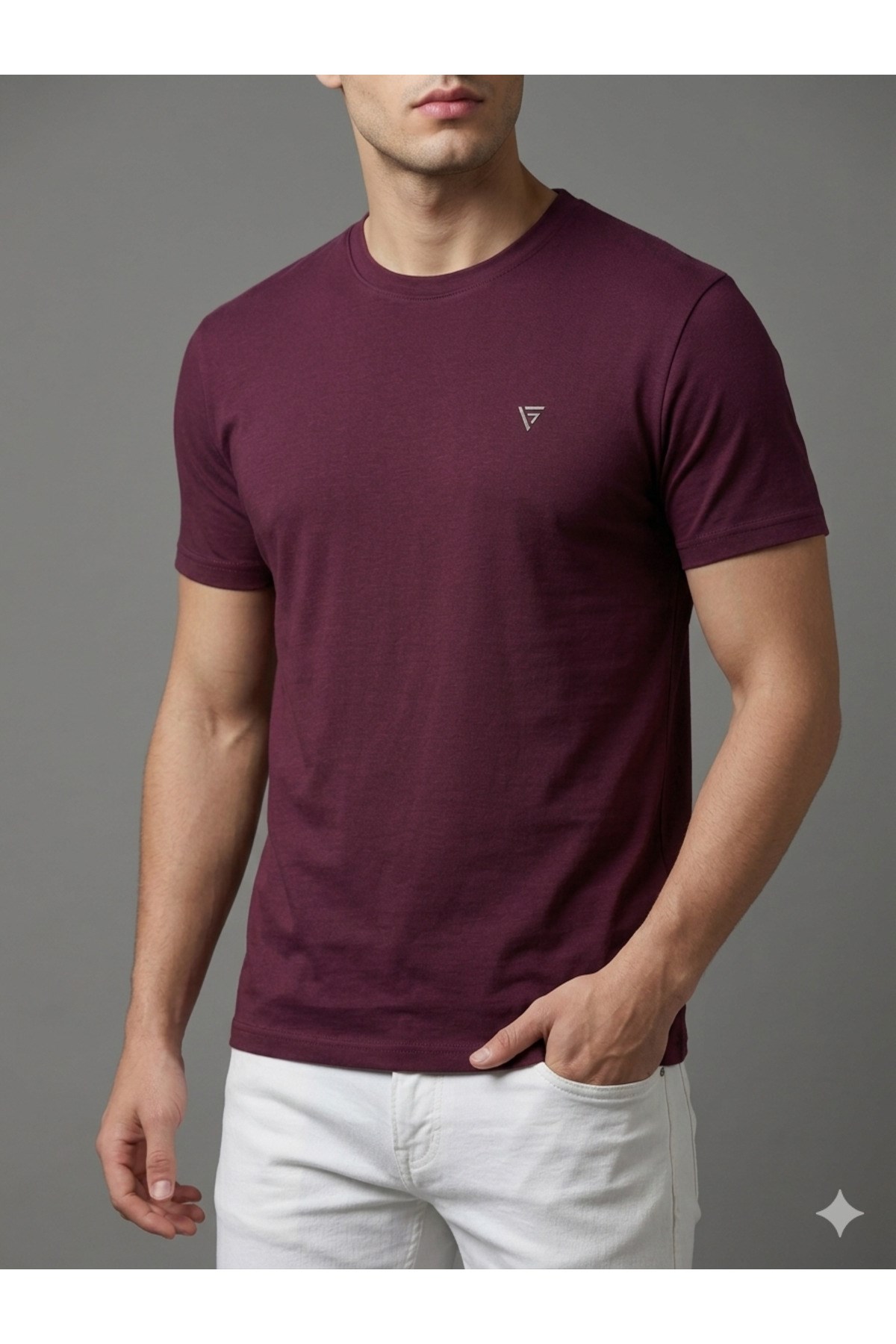homiro.com.tr'de erkekler için şık ve zarif bir seçenek olan Basic Slim Fit Bisiklet Yaka T-Shirt - Bordo modelini keşfedin. Kaliteli kumaşı ve şık tasarımıyla tarzınıza tarz katın!