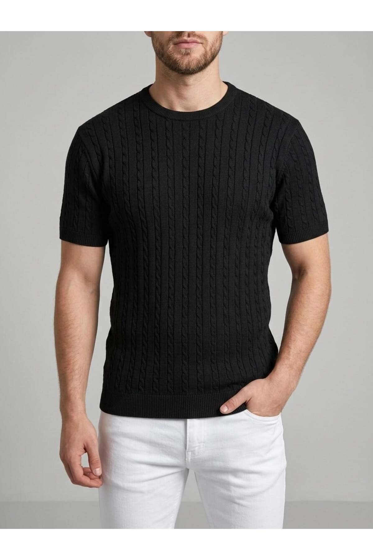 Homiro.com.tr'de erkekler için kahverengi fitilli triko slim fit t-shirtleri bulabilirsiniz. Kaliteli ve şık tasarımlarla dikkat çeken ürünlerimiz, gardırobunuza şıklık katacak. Hemen inceleyin!