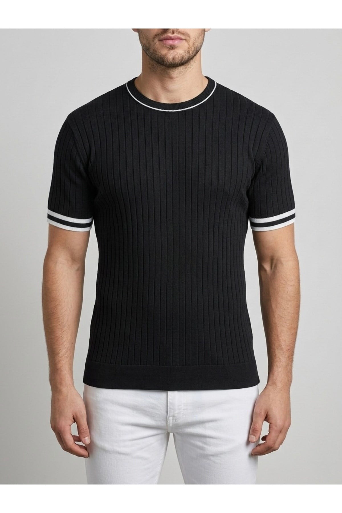 homiro.com.tr'de erkekler için şık ve rahat bir seçenek olan ekru fitilli slim fit bisiklet yaka triko t-shirt lacivert renk seçeneğiyle! Kaliteli kumaşı ve şık tasarımıyla şimdi özel indirimlerle sizi bekliyor.