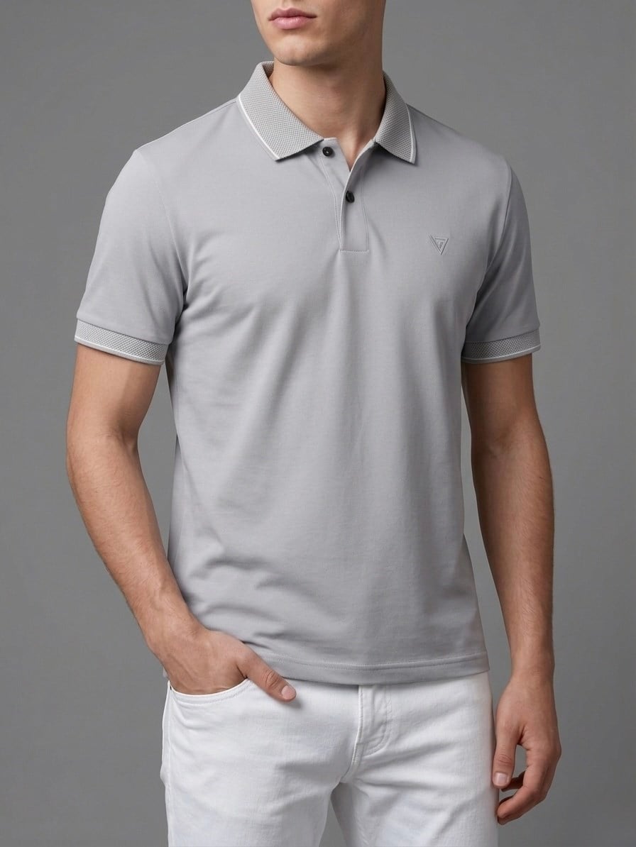 Homiro.com.tr'de erkekler için şık ve rahat polo yaka basic kısa kollu günlük t-shirt modelleri bulabilirsin. Buz gri rengi seçeneğiyle tarzını tamamlayacak ürünleri keşfet!