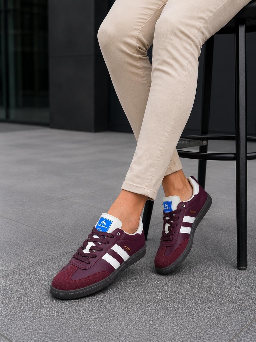 Homiro.com.tr'de Unisex Kahve-Bej Bağcıklı Spor Ayakkabıları keşfedin. Tarzınıza uygun en trend spor ayakkabı modelleri için hemen tıklayın!