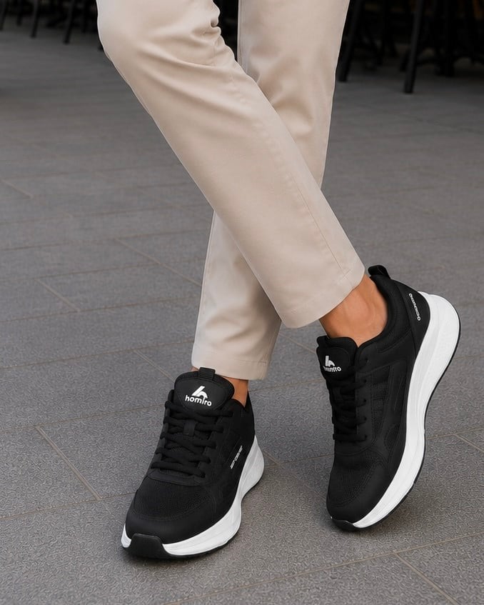 Homiro.com.tr'de Unisex Fuspetli Su Geçirmez Spor Ayakkabı - Siyah Beyaz uygun fiyat ve kaliteli seçenekleriyle sizleri bekliyor! Şimdi hemen inceleyin ve avantajlı fiyatlarla satın alın.