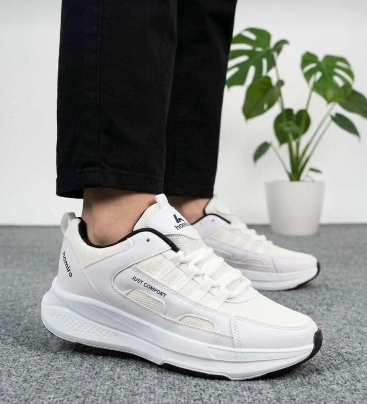 Homiro.com.tr'de Unisex Fuspetli Su Geçirmez Spor Ayakkabı - Siyah Füme modeli için en uygun fiyatlarla hemen satın alın! Dayanıklı ve şık tasarımıyla her adımda konfor sunuyor.