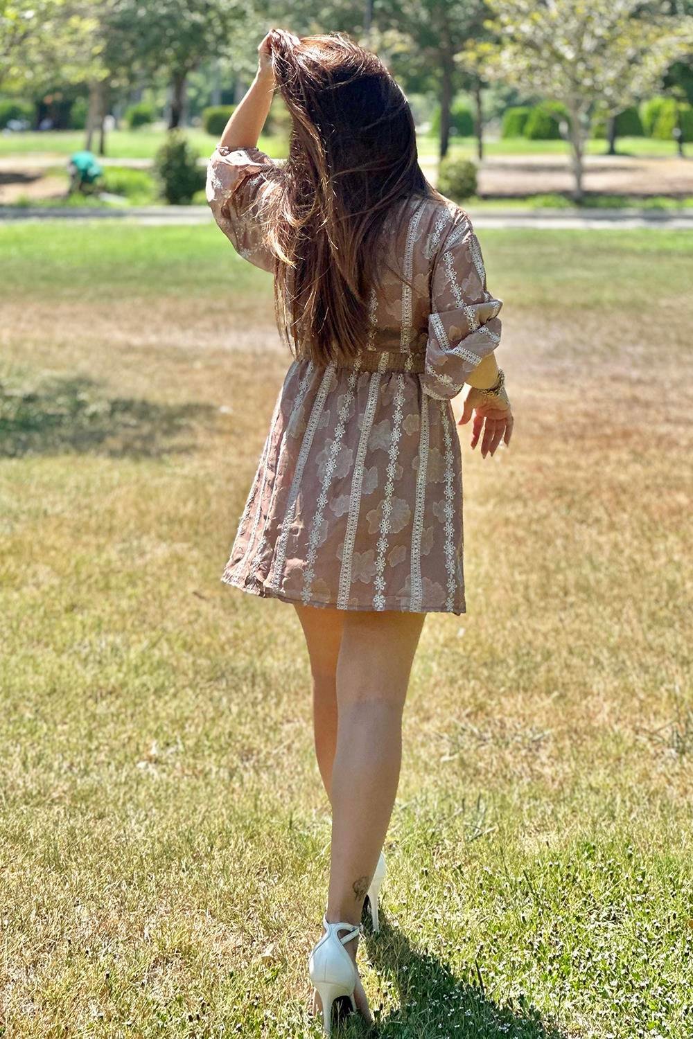 Maddie Nakış Detaylı Elbise