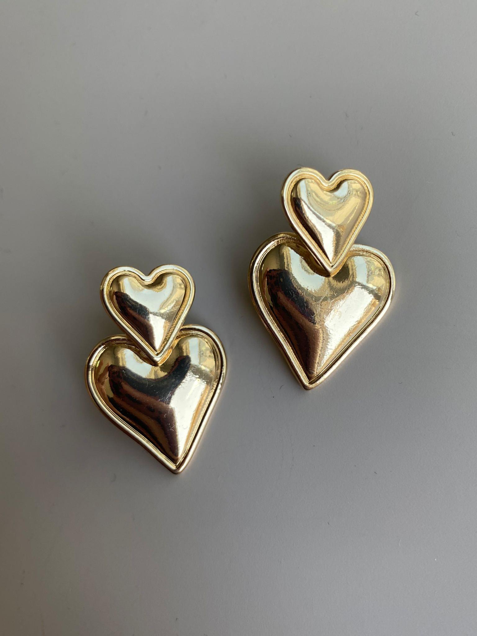 2 Sıra Sallantılı Gold Kalp Sallantılı Küpe