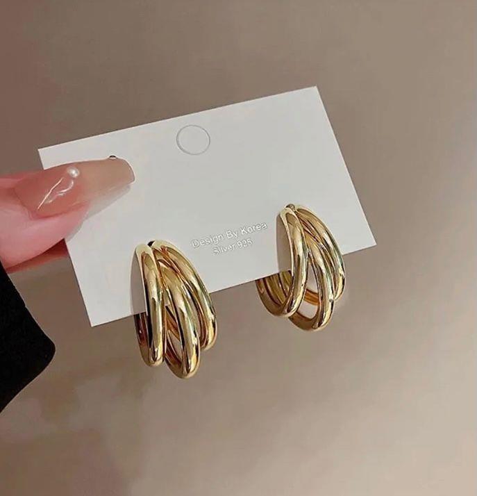 3 Sıra Gold Çelik Küpe