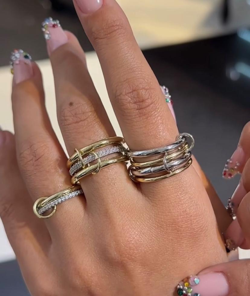 4 Sıra Mix Basic Spinelli Yüzük