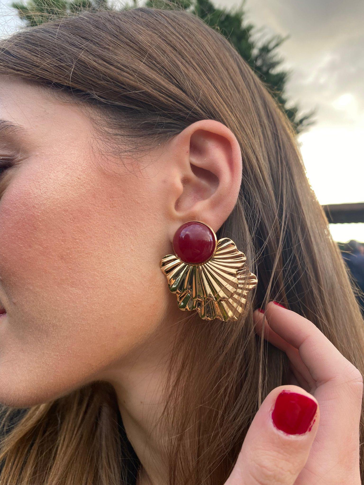 Bordo Gold Yaprak Tasarım Küpe