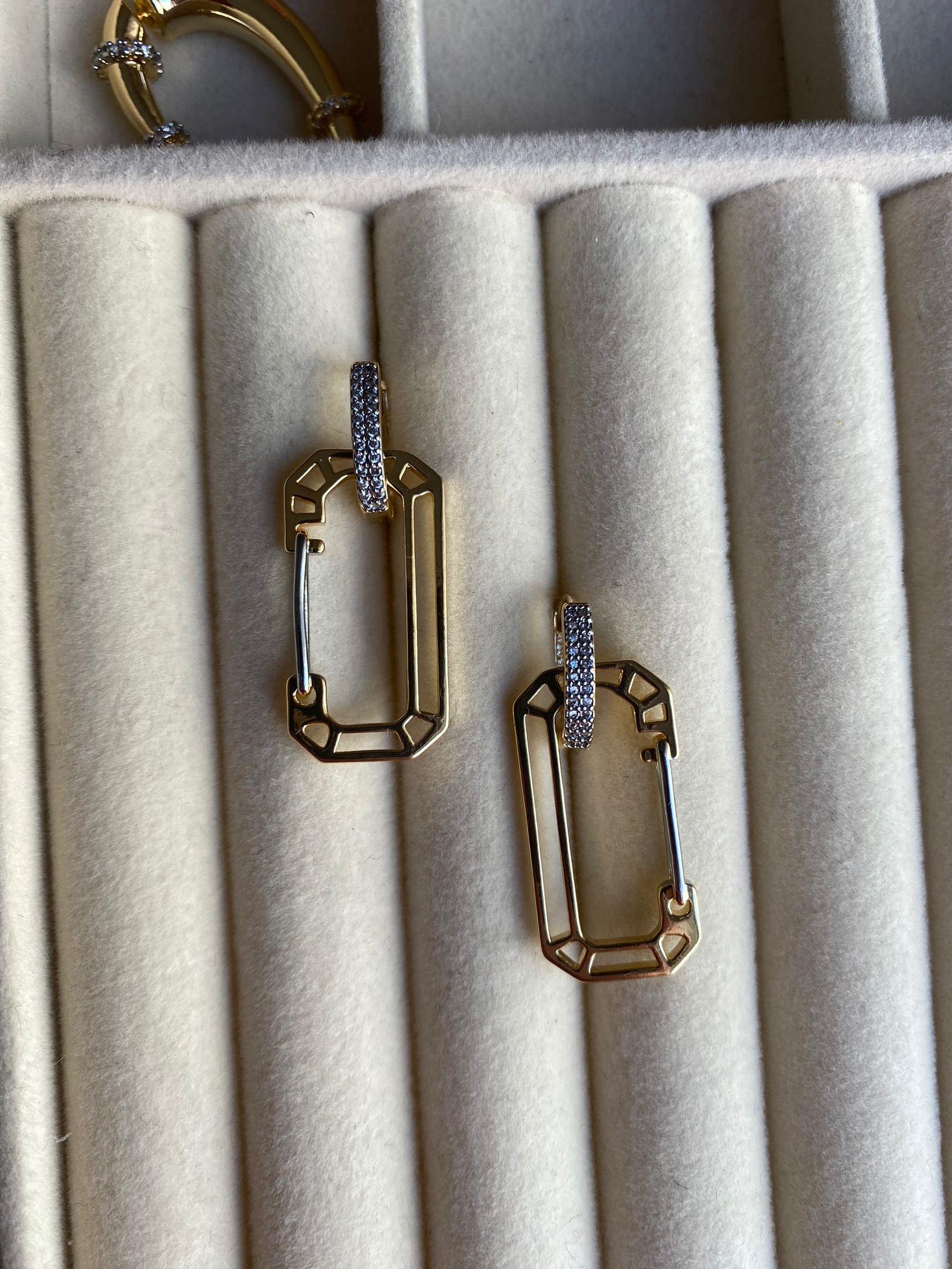 Çelik Gold Taşlı Hira Küpe