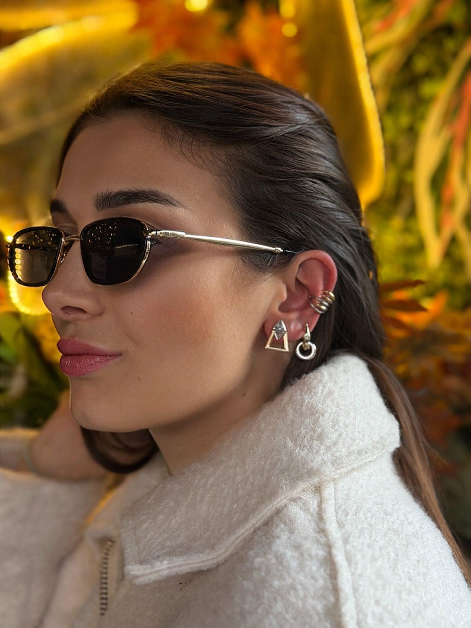 Çelik Gold Taşlı Miya Küpe