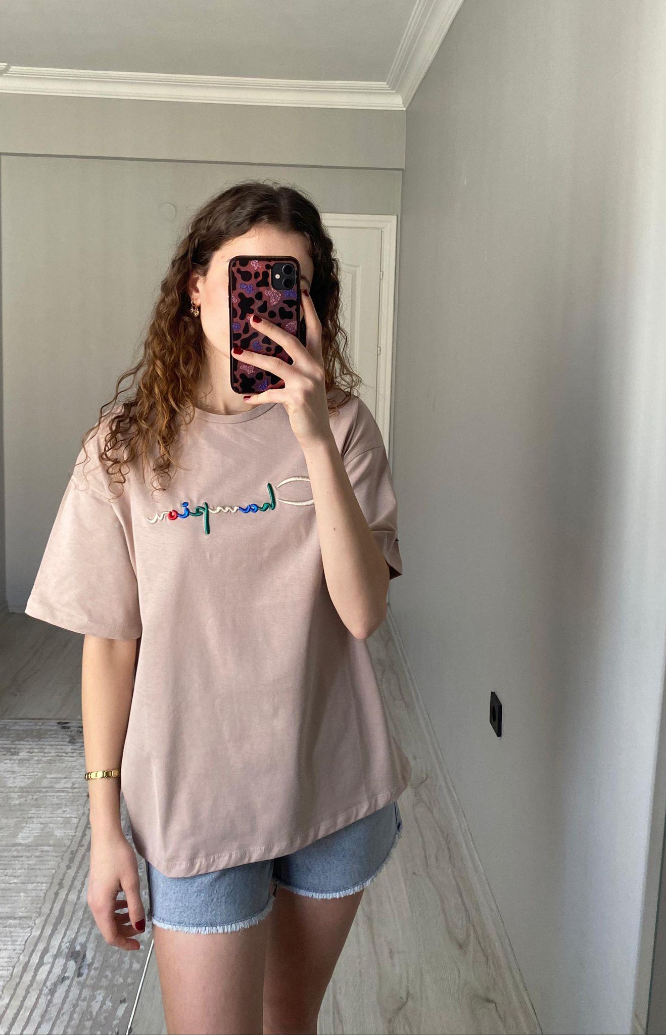 Champion Nakışlı Basic Tshirt Bej