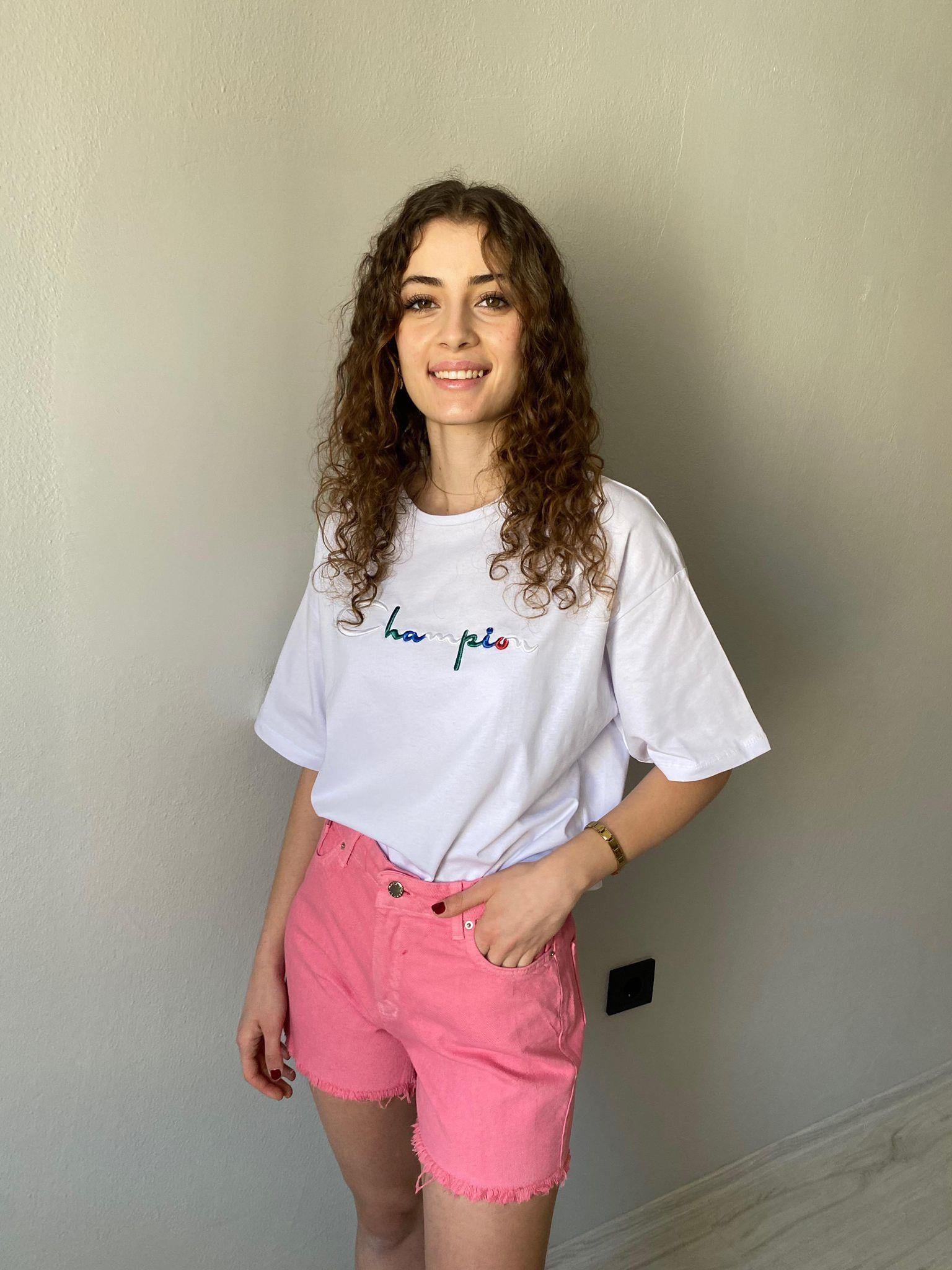 Champion Nakışlı Basic Tshirt Beyaz