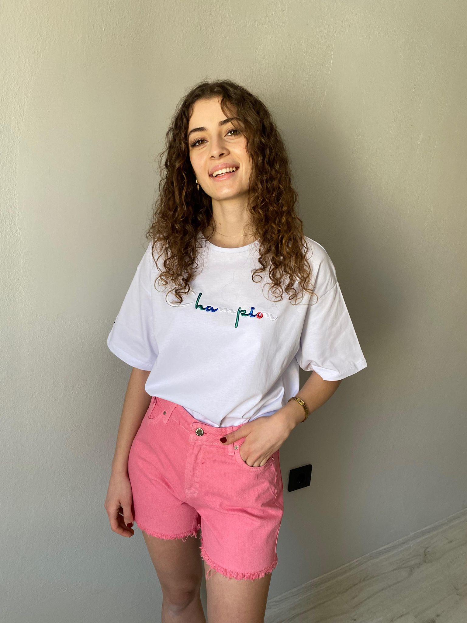 Champion Nakışlı Basic Tshirt Beyaz