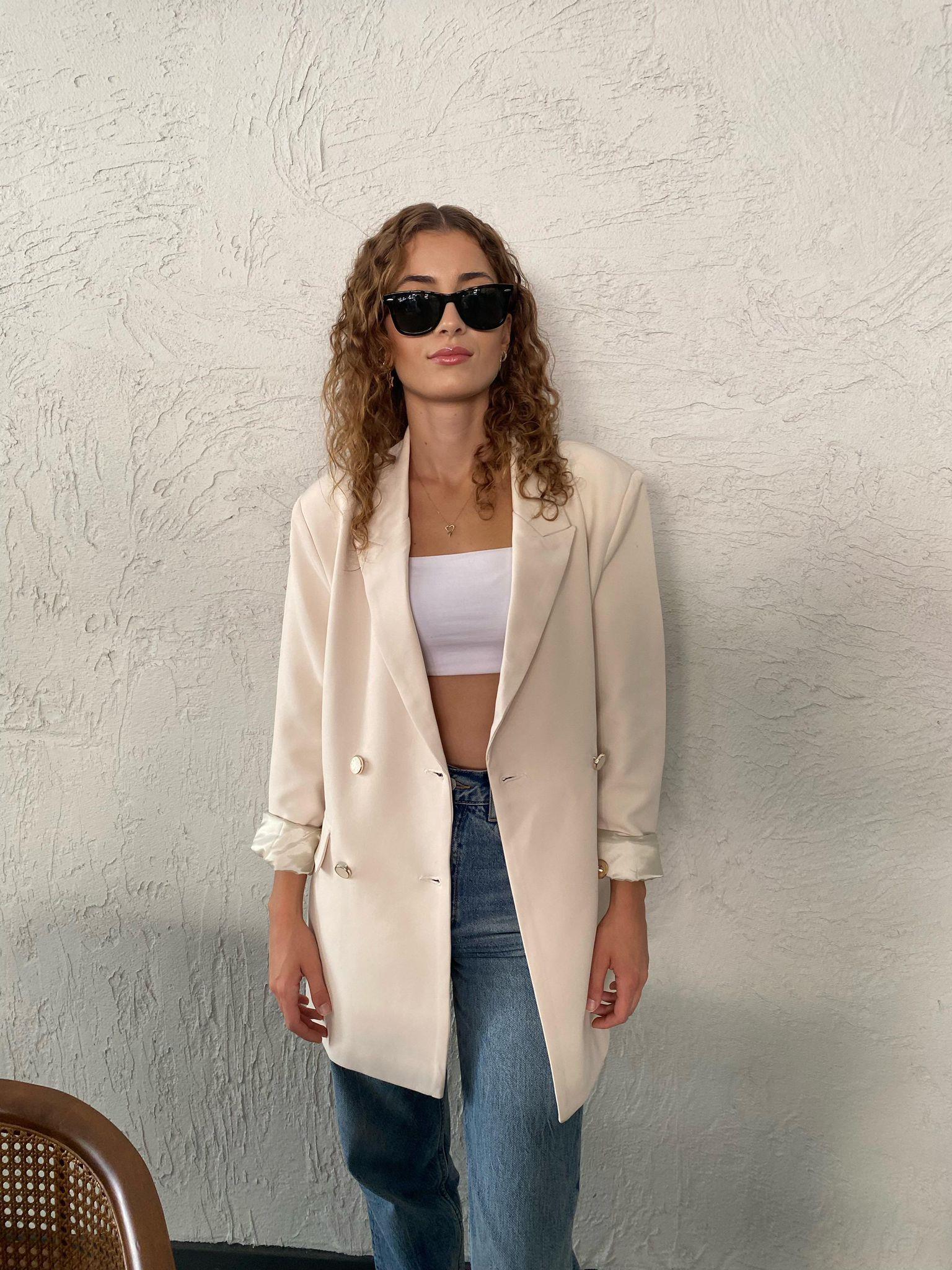 Düğme Detaylı Oversize Kalıp Blazer Ceket Bej