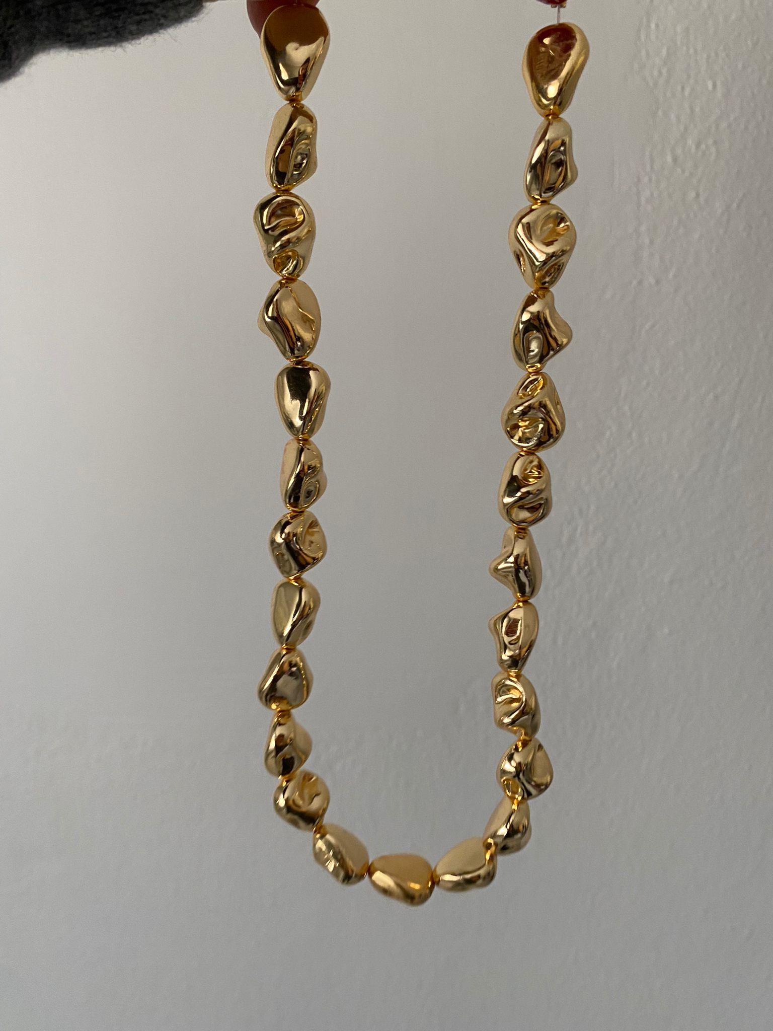 Gold Çakıl Taşı Kolye