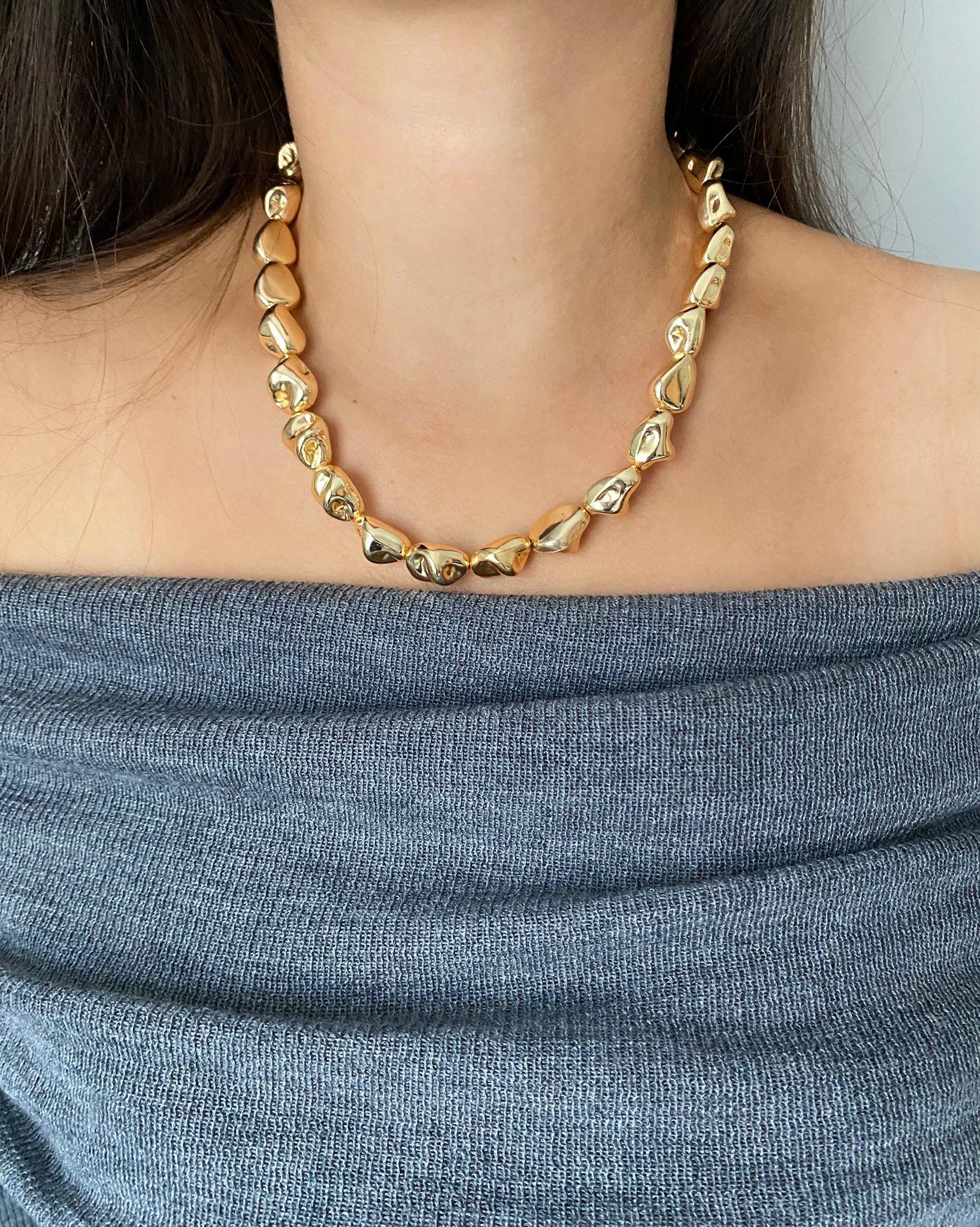 Gold Çakıl Taşı Kolye