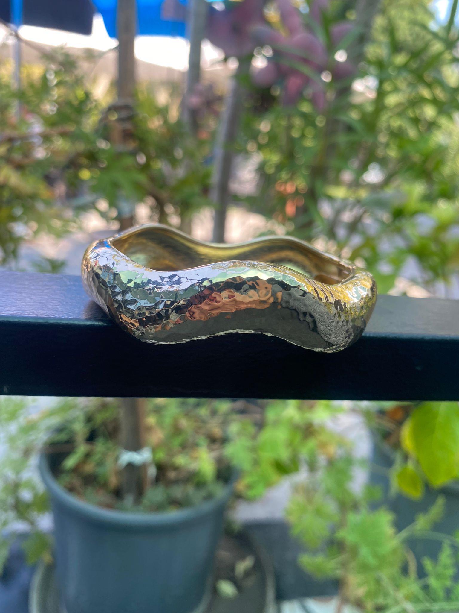 Gold Dokulu Dalga Kelepçe