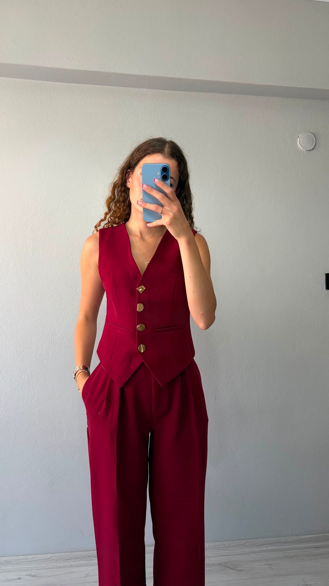 Gold Düğmeli Yelek Pantolon Takım - Bordo