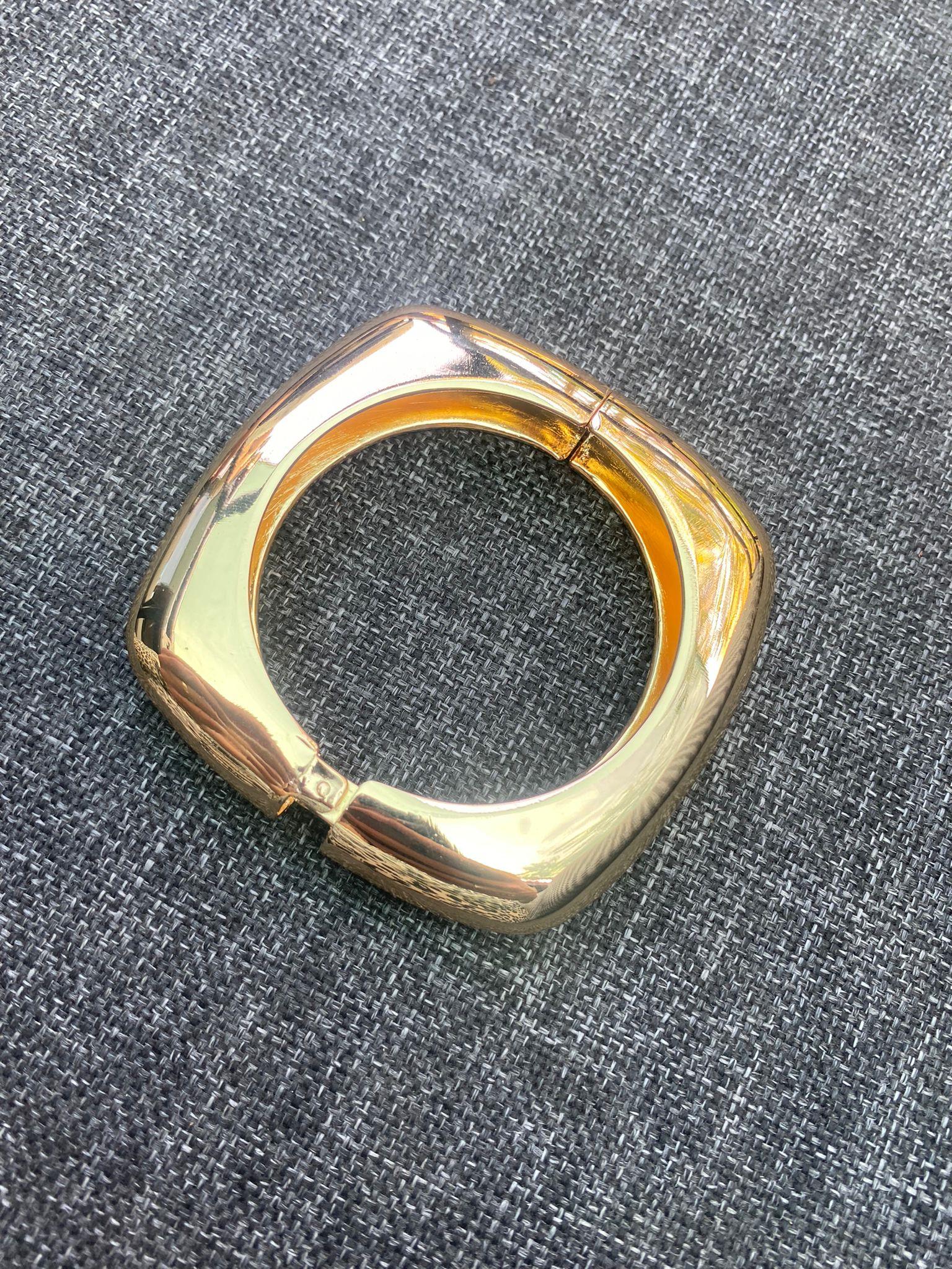 Gold Kare Parlak Kelepçe