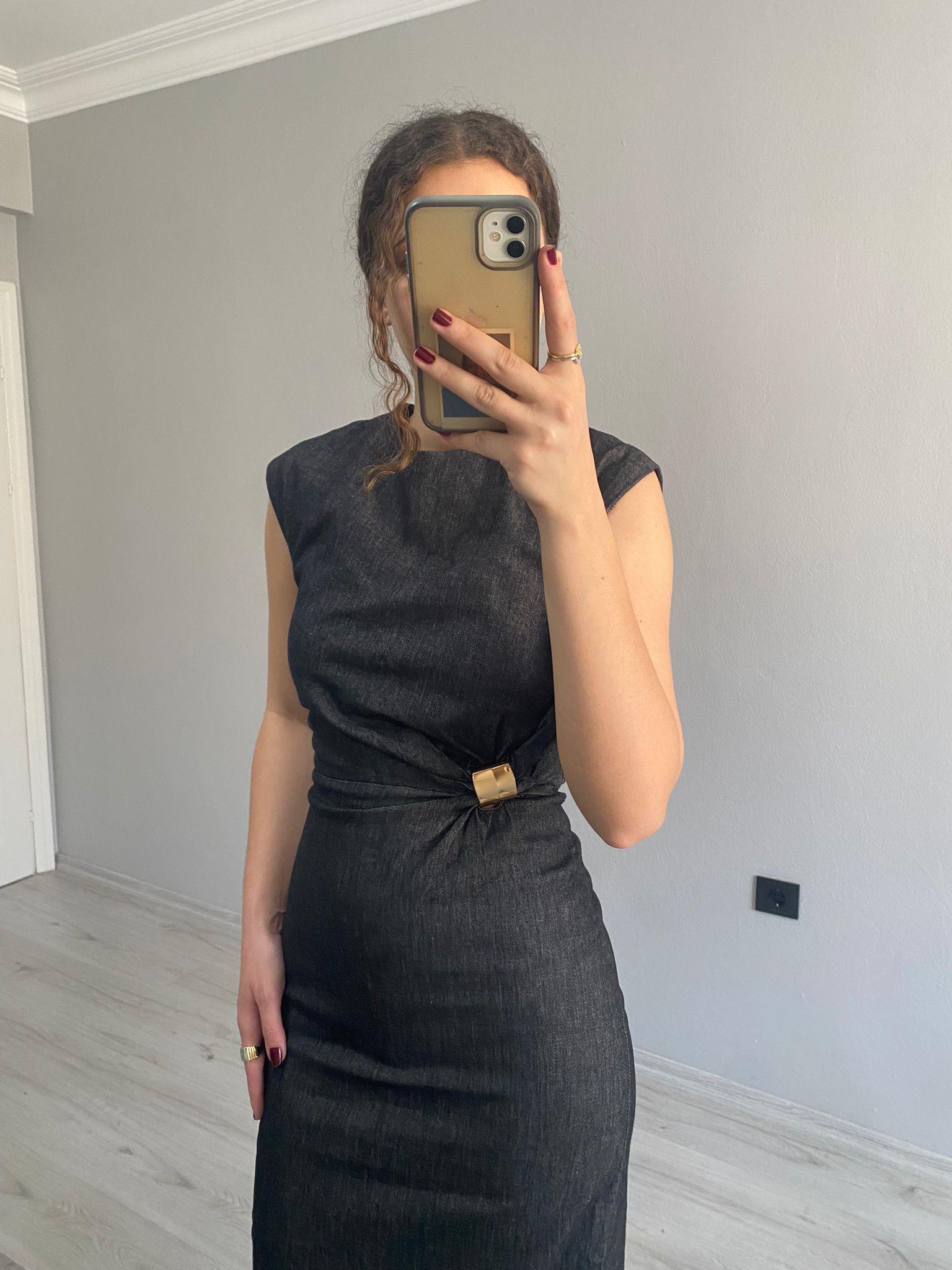 Gold Tokalı Premium Kalite Midi Boy Likralı Denim Elbise