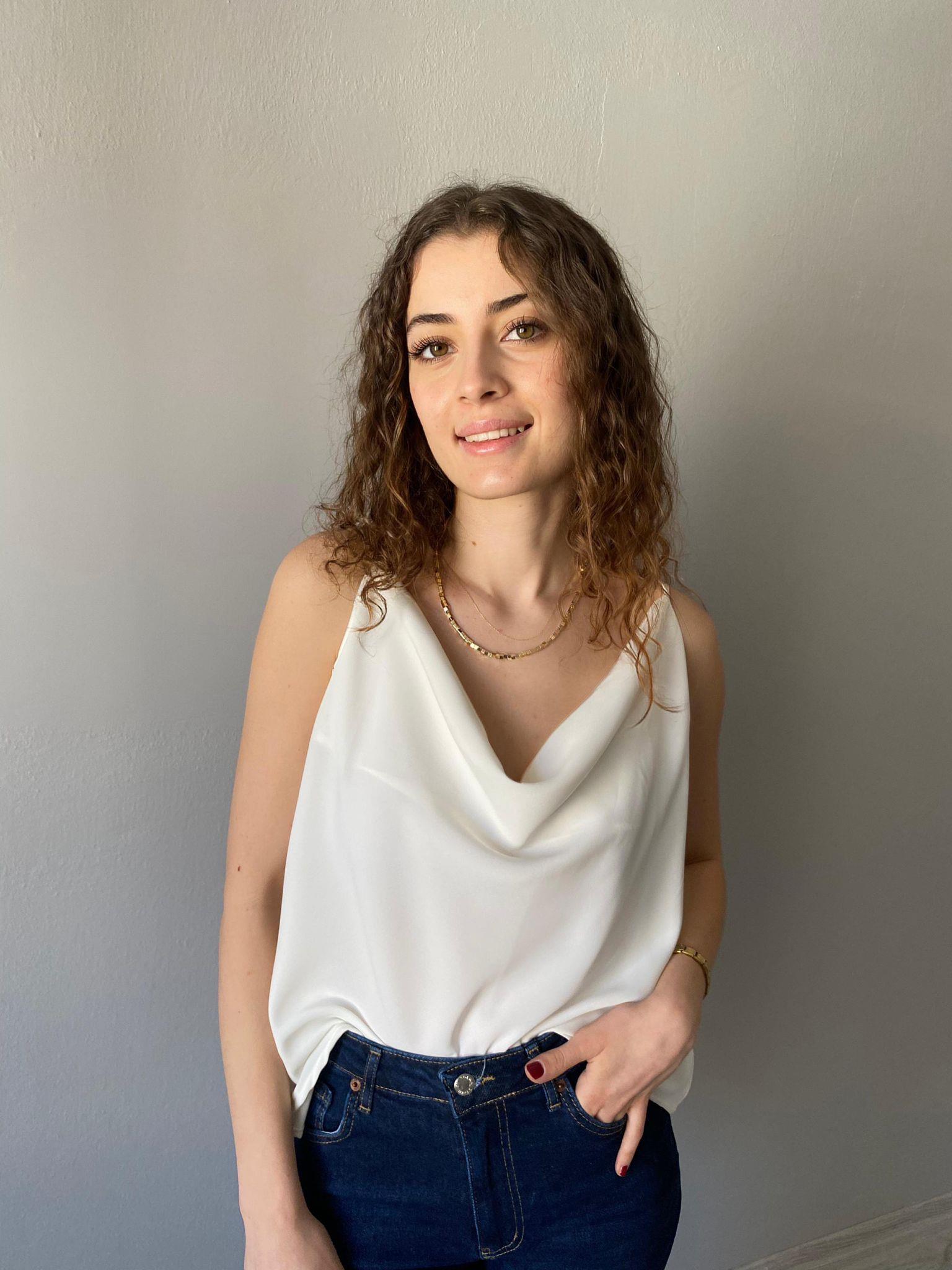 İp Askılı Saten Degaje Yaka Bluz Beyaz