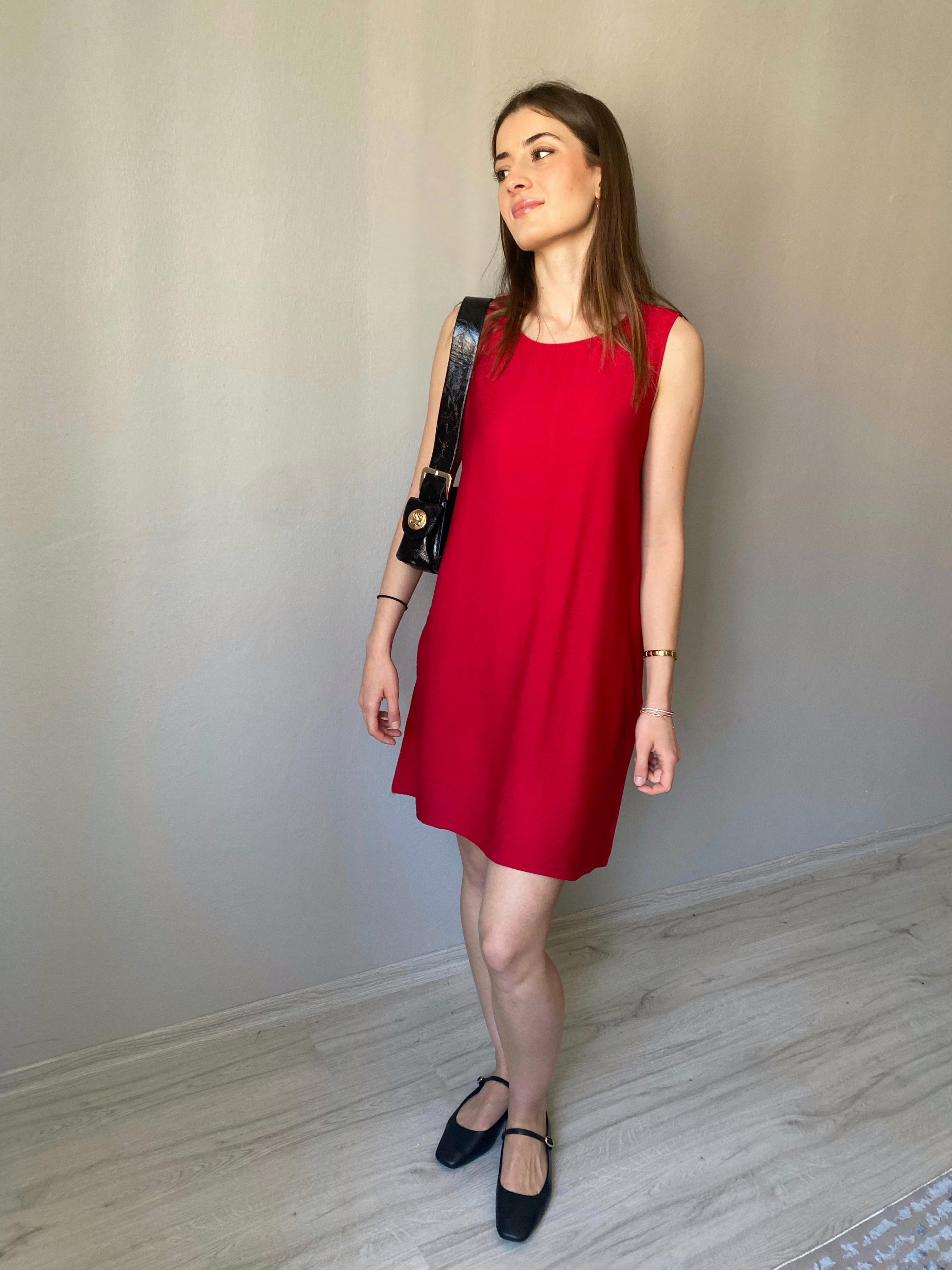 Kırmızı Kolsuz Cepli Basic Elbise