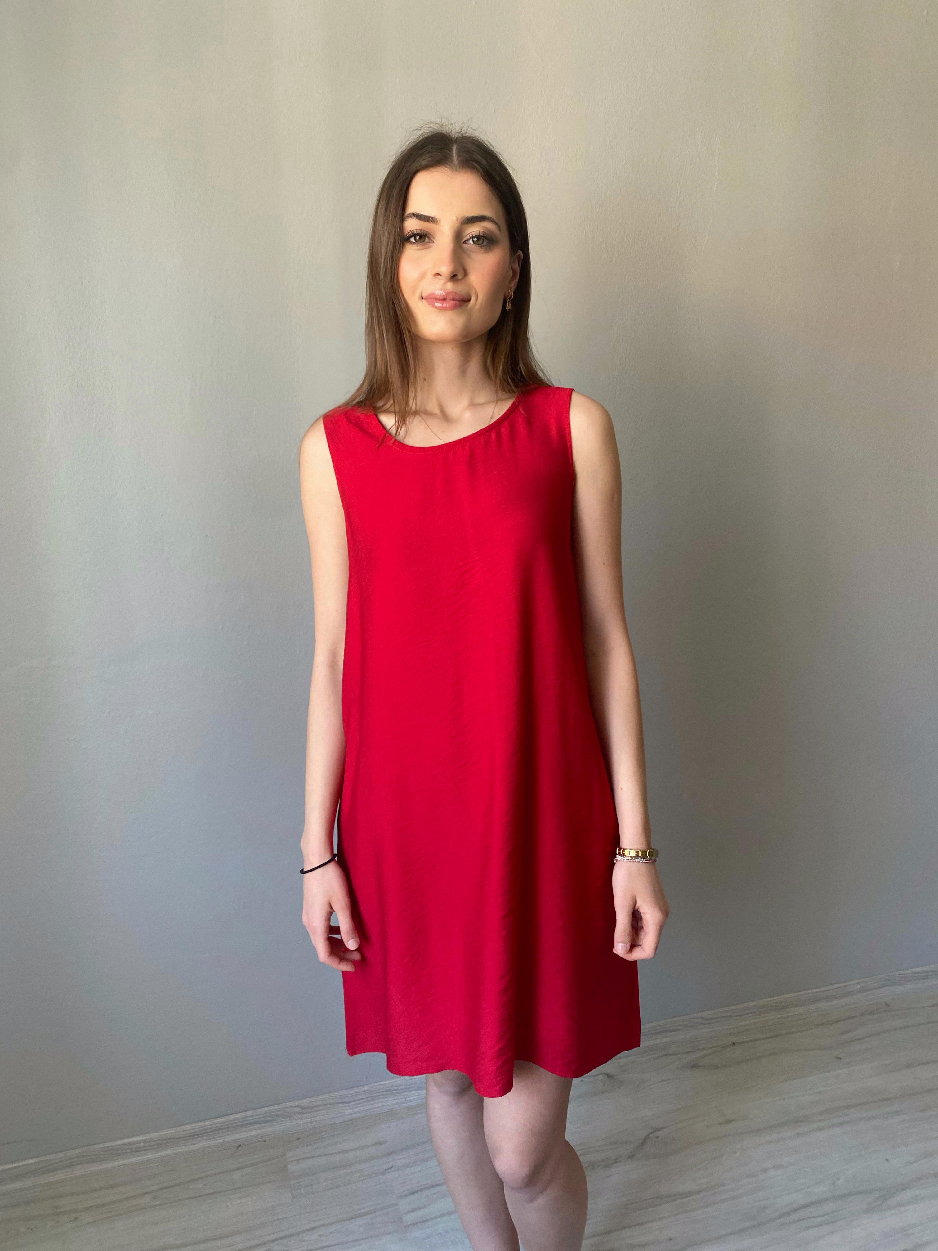 Kırmızı Kolsuz Cepli Basic Elbise