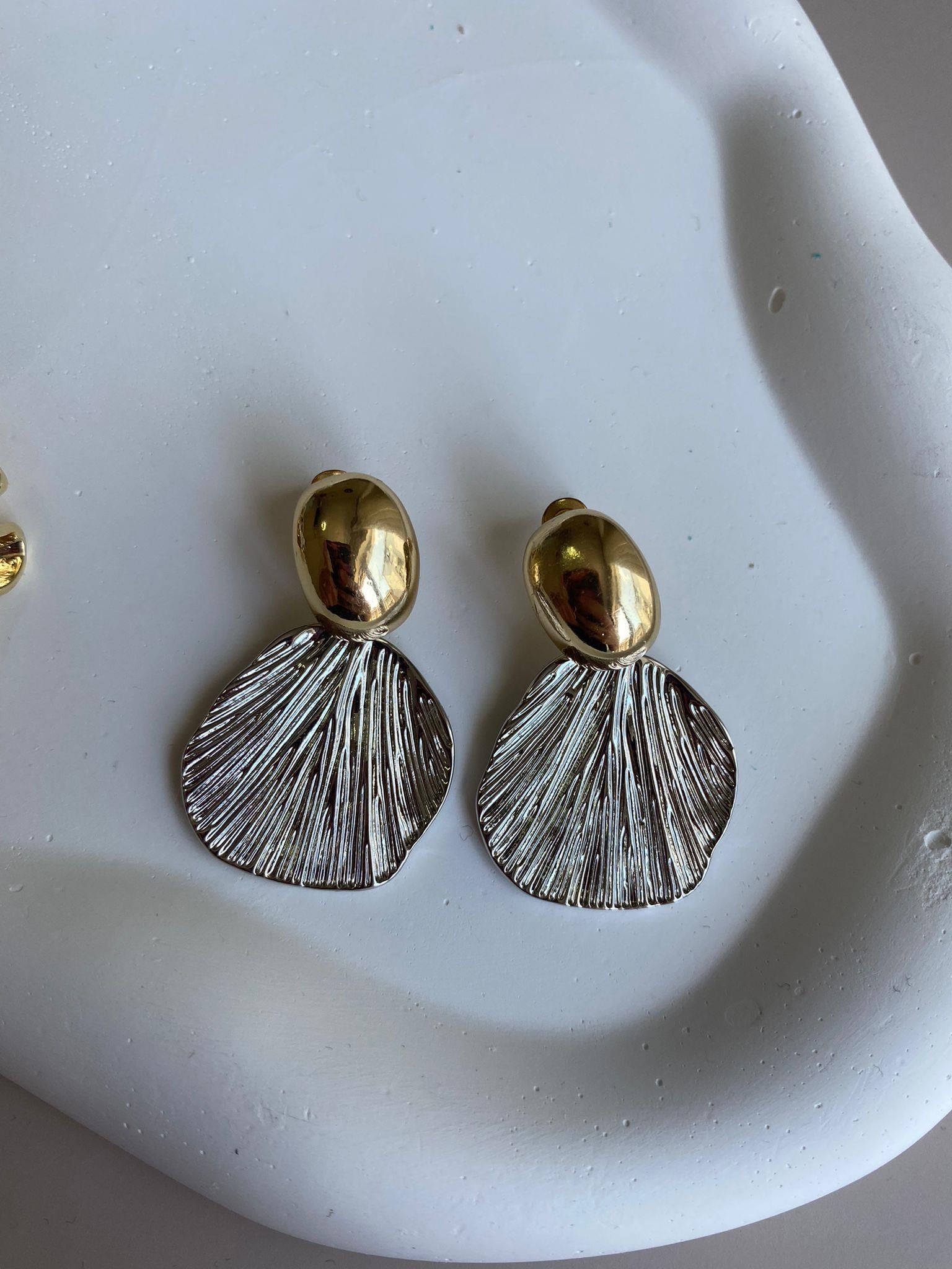 Marka Model Mix Sallantılı Küpe