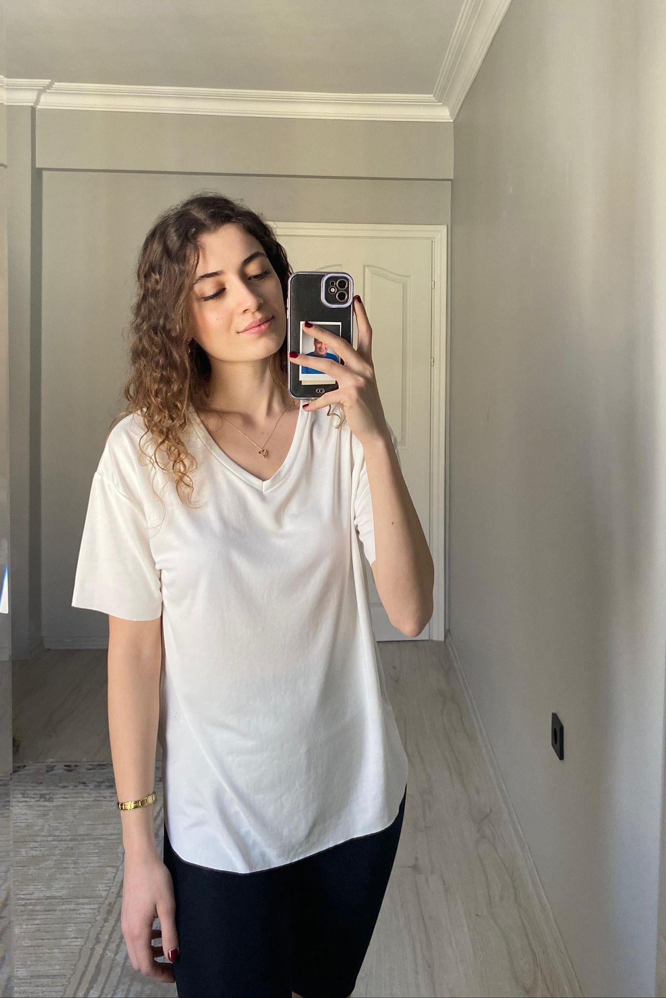 Oysh Modal Kumaş V Yaka Tshirt Beyaz