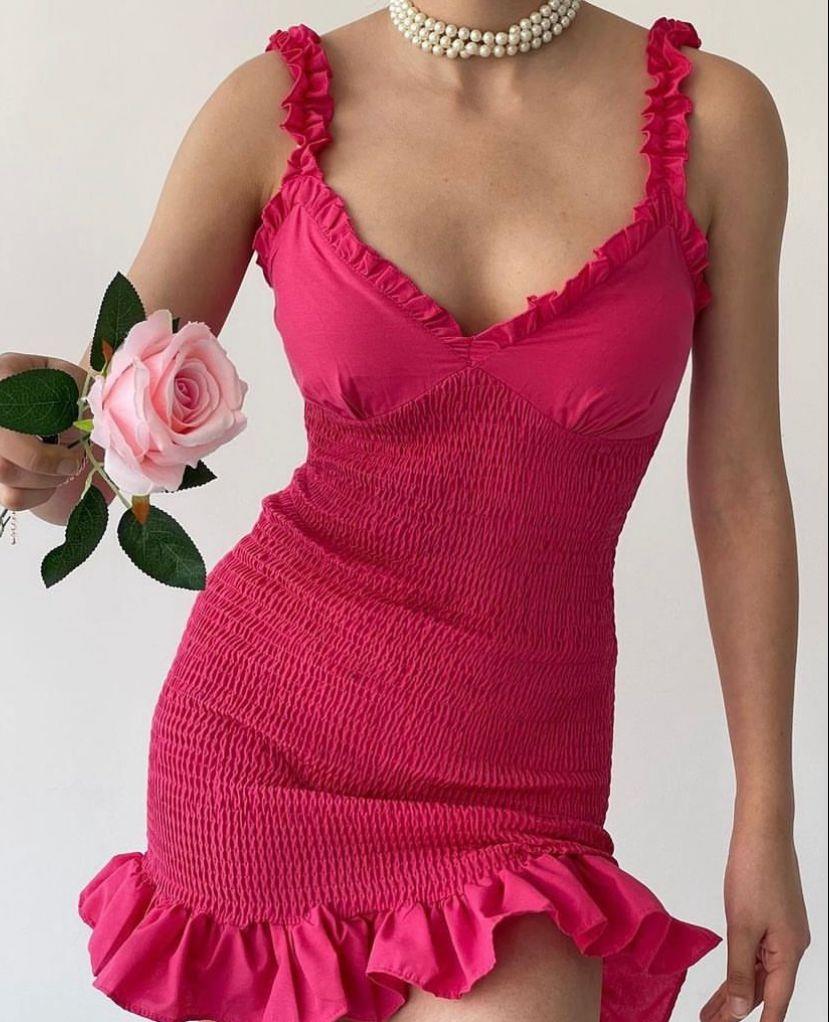 Pembe İp Askılı Gipeli Kısa Elbise